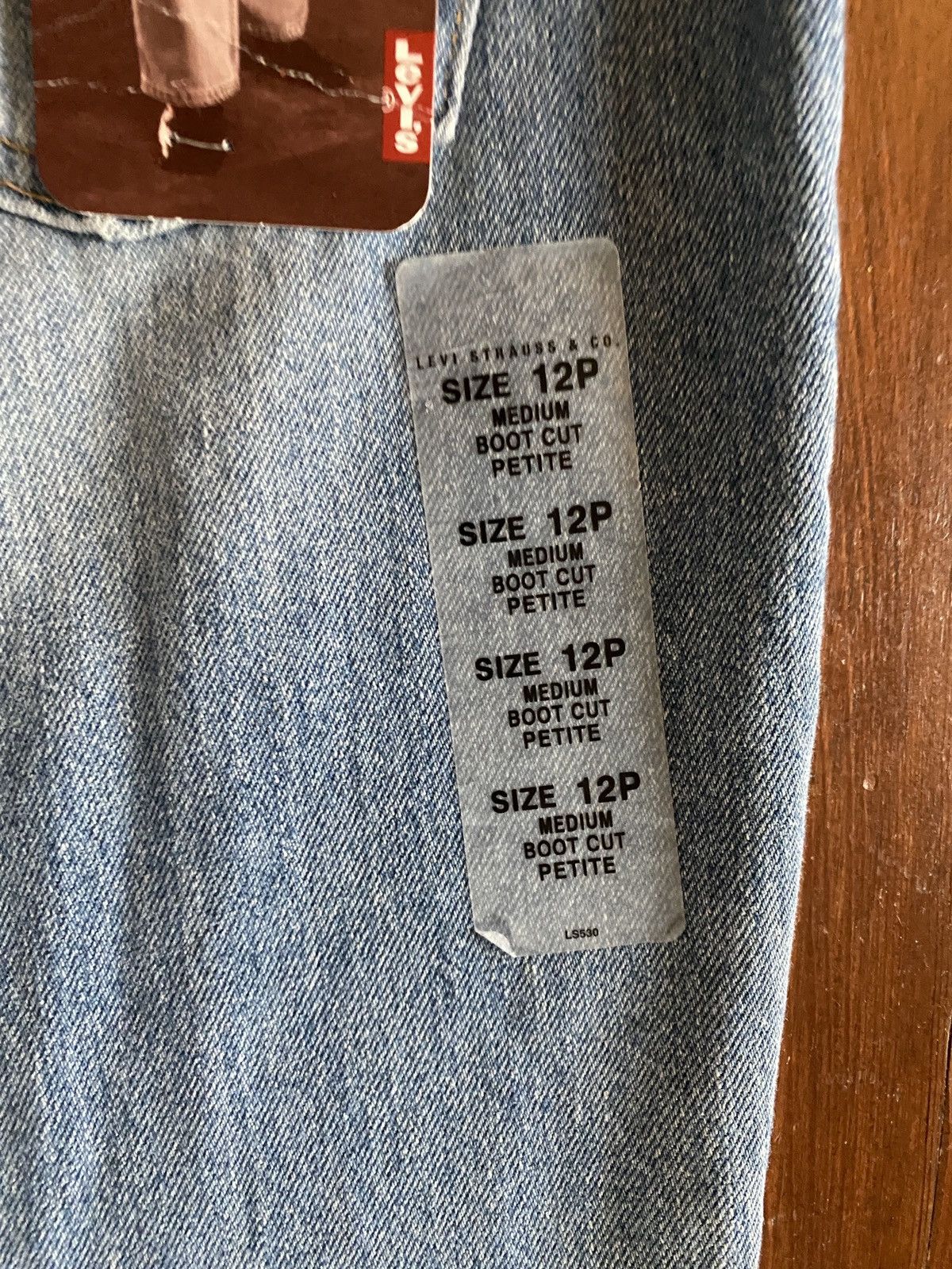 Levi's Vintage NWT ‘02 Levi’s 515 Low Rise Bootcut Denim Jean 32x28 Size 32" / US 10 / IT 46 - 8 Thumbnail