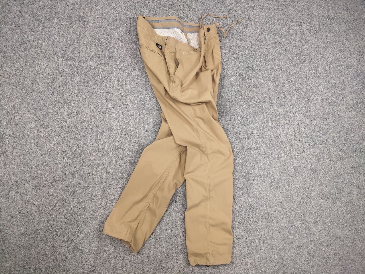The North Face The North Face Beige Nylon Zip Trouser Pants Vintage Style Size US 34 / EU 50 - 11 Thumbnail