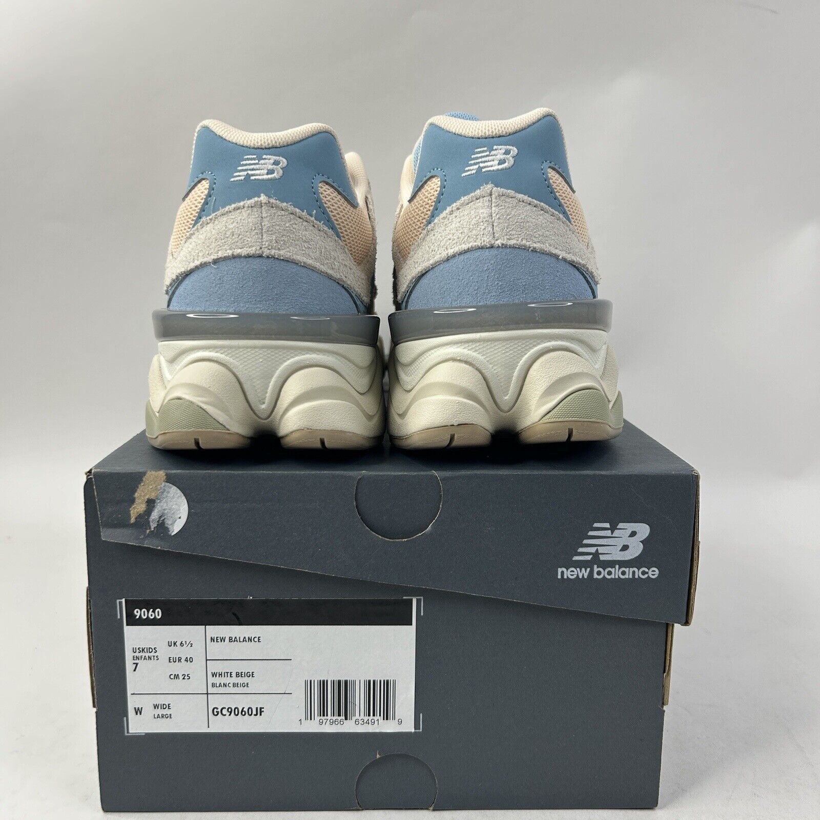 New Balance New Balance 9060 Big Kids “Festival Pack Blue” 2024 Size US 8.5 / IT 38.5 - 4 Thumbnail