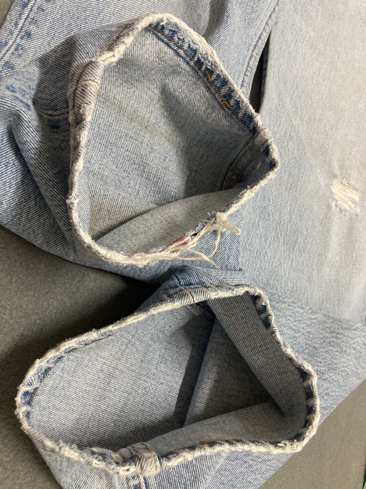 Levi's Vintage 90’s Levis 501 jeans Made in USA for Men Size US 34 / EU 50 - 23 Thumbnail