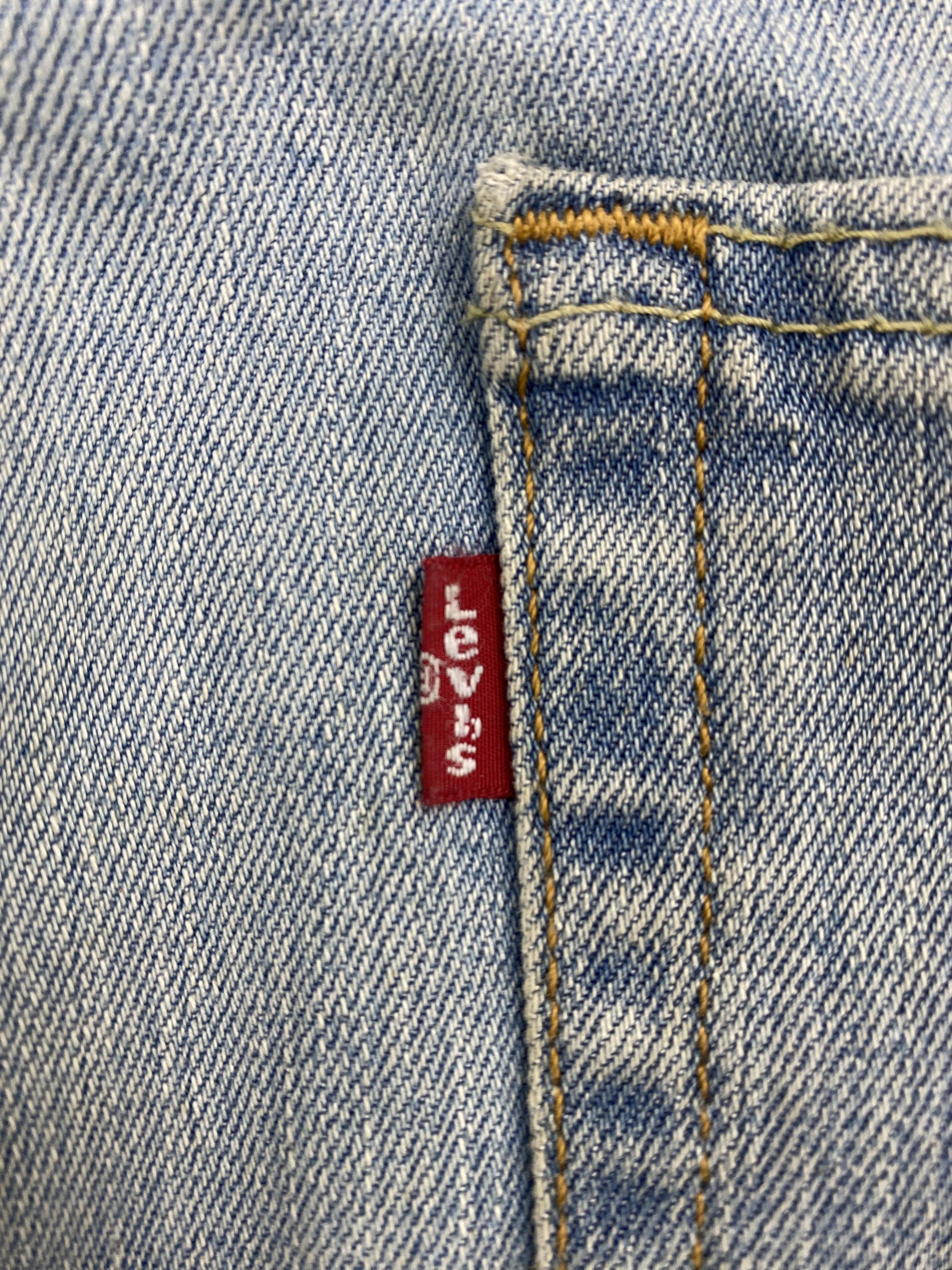 Levi's × Vintage Faded Blue Vintage Levis 514 Jeans Size US 37 - 6 Thumbnail