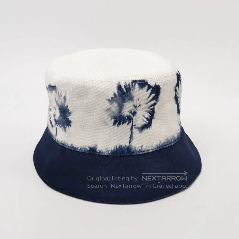 Prada Prada Color Block Triangle Logo Bucket Hat. Size ONE SIZE - 3 Thumbnail