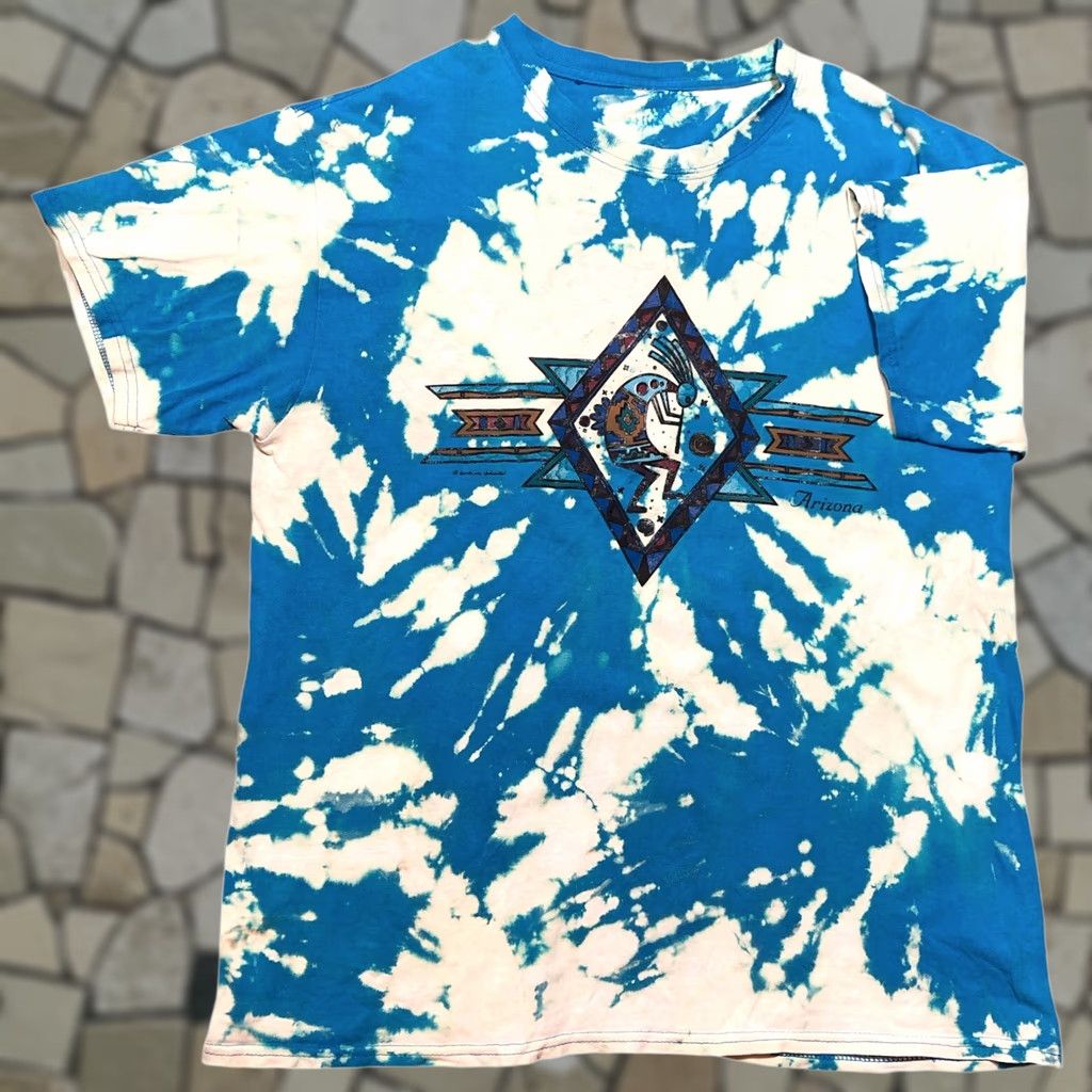 Vintage VINTAGE Sportsman T-Shirt Aztec Tie Dye Blue 90s Crew Neck Short Sleeve Men L Large Graphic Size US L / EU 52-54 / 3 - 1 Thumbnail