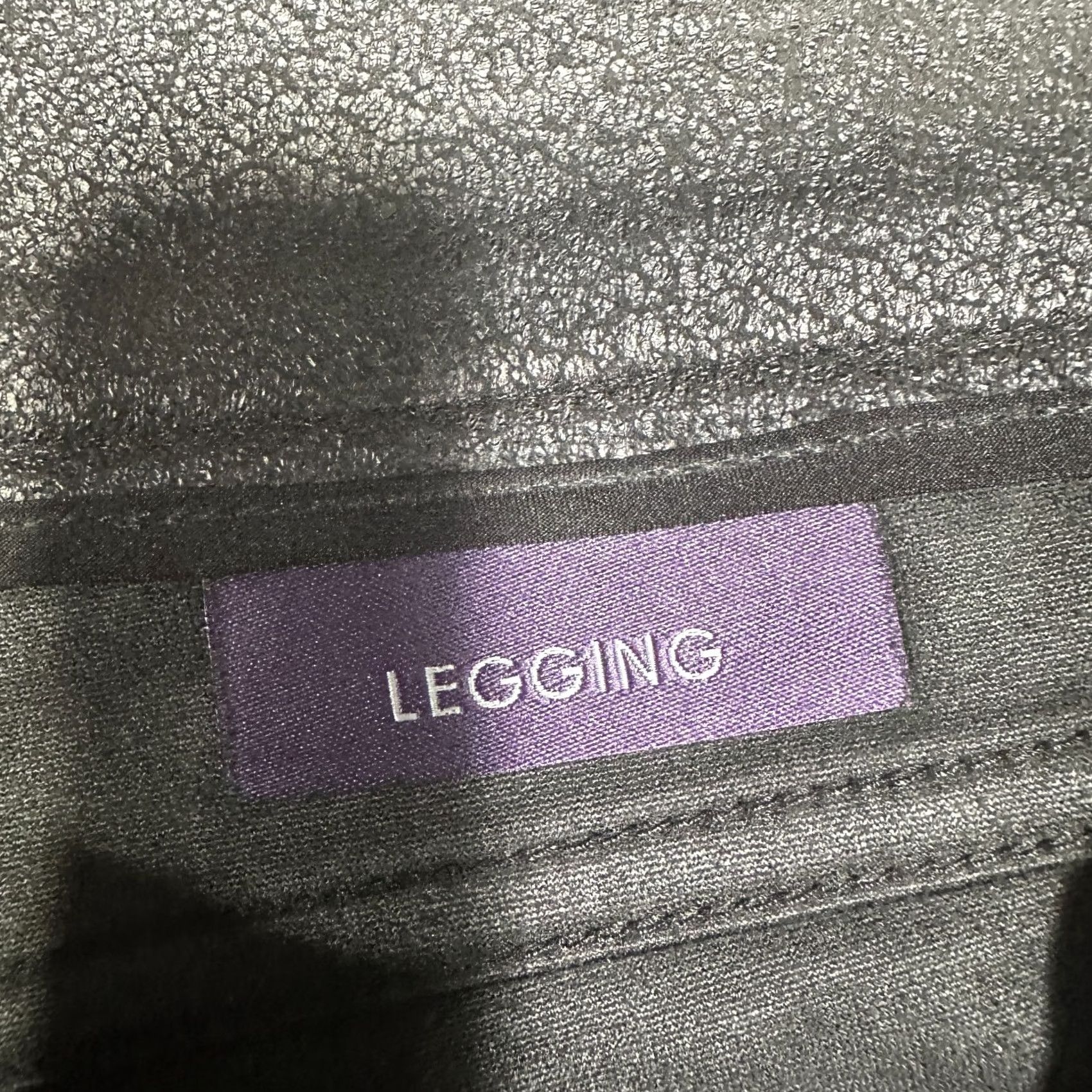 NYDJ NYDJ Pants Womens 6 Legging Skinny Black Faux Vegan Suede Stretch Zip Fly Pockets Pants Size 28" / US 6 / IT 42 - 6 Thumbnail