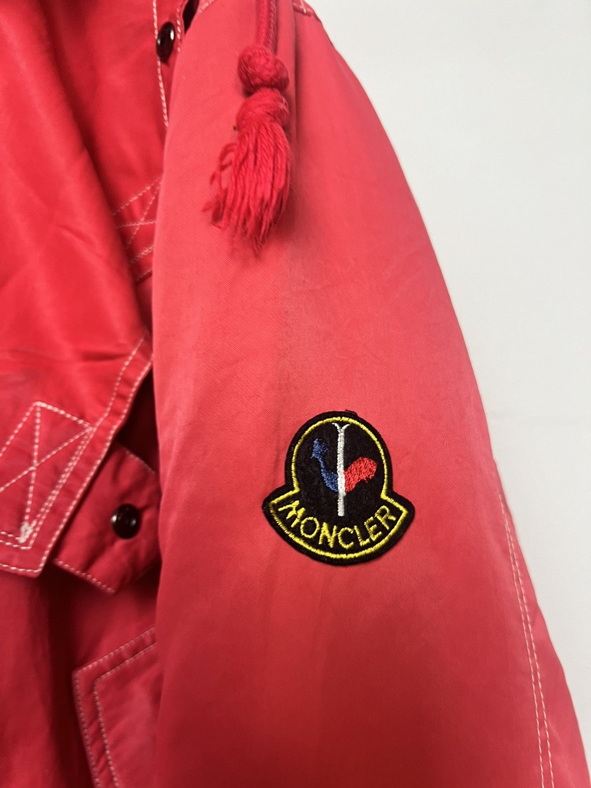 Moncler Vintage Moncler Red Puffer Down Jacket Size US M / EU 48-50 / 2 - 7 Thumbnail