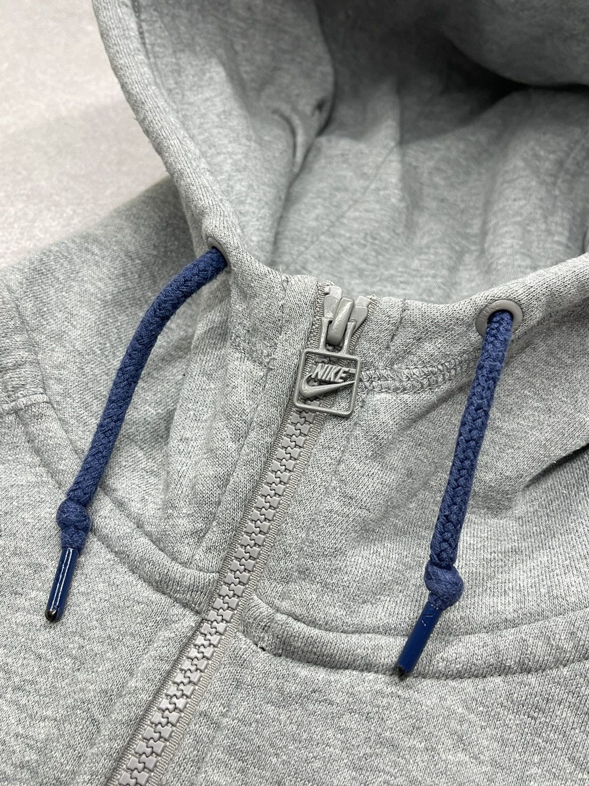 Vintage Nike AW77 Zip Hoodie Grey Small Swoosh Logo Y2K