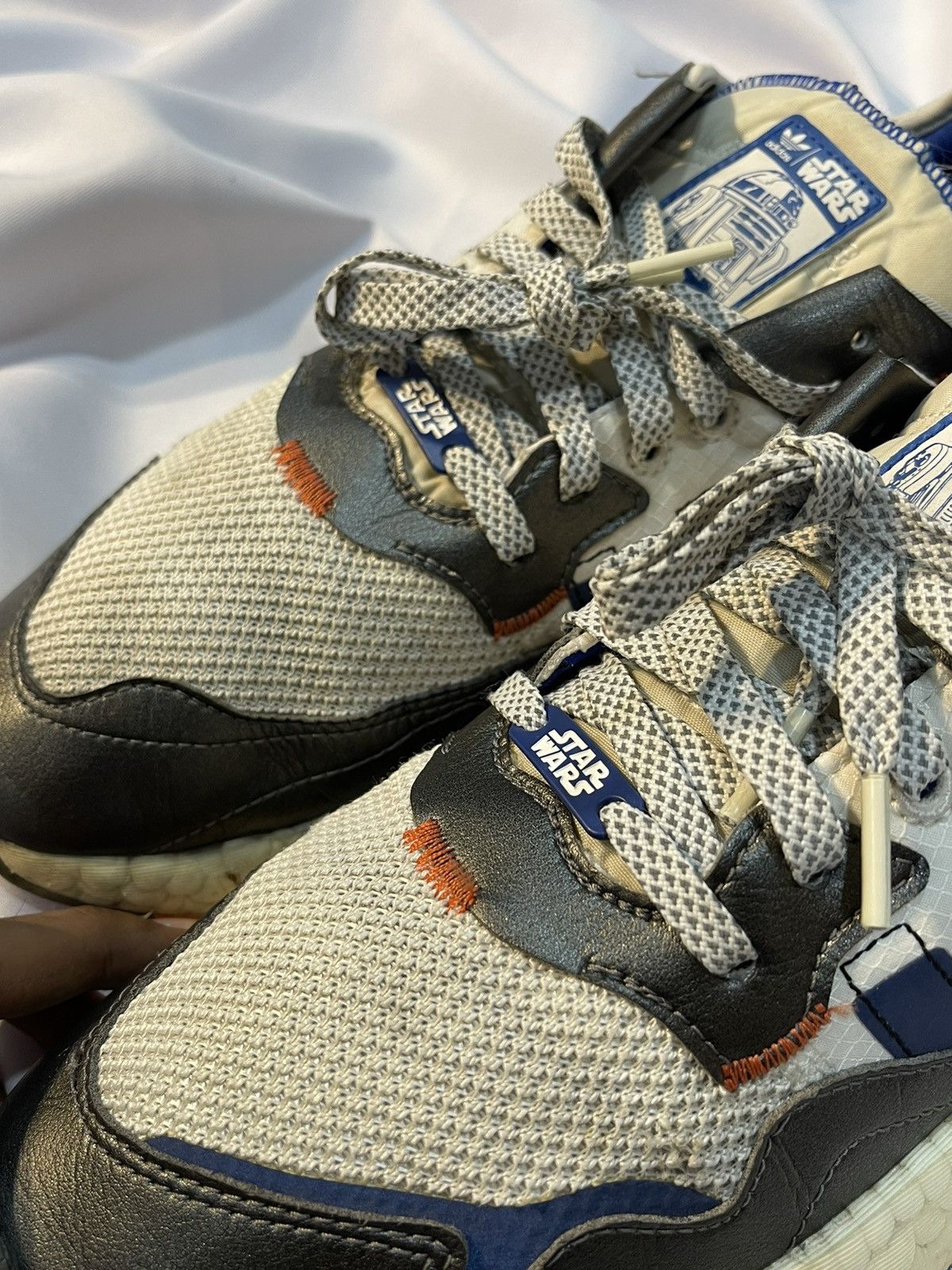 Adidas × Star Wars Adidas x Star Wars FW8041 lace nite jogger Size US 9 / EU 42 - 10 Thumbnail