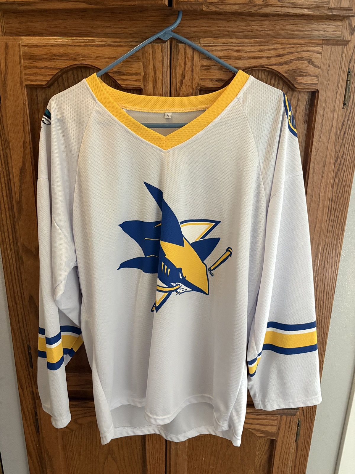 Other San Jose Sharks x Golden State warriors NHL jersey Size US M / EU 48-50 / 2 - 1 Thumbnail