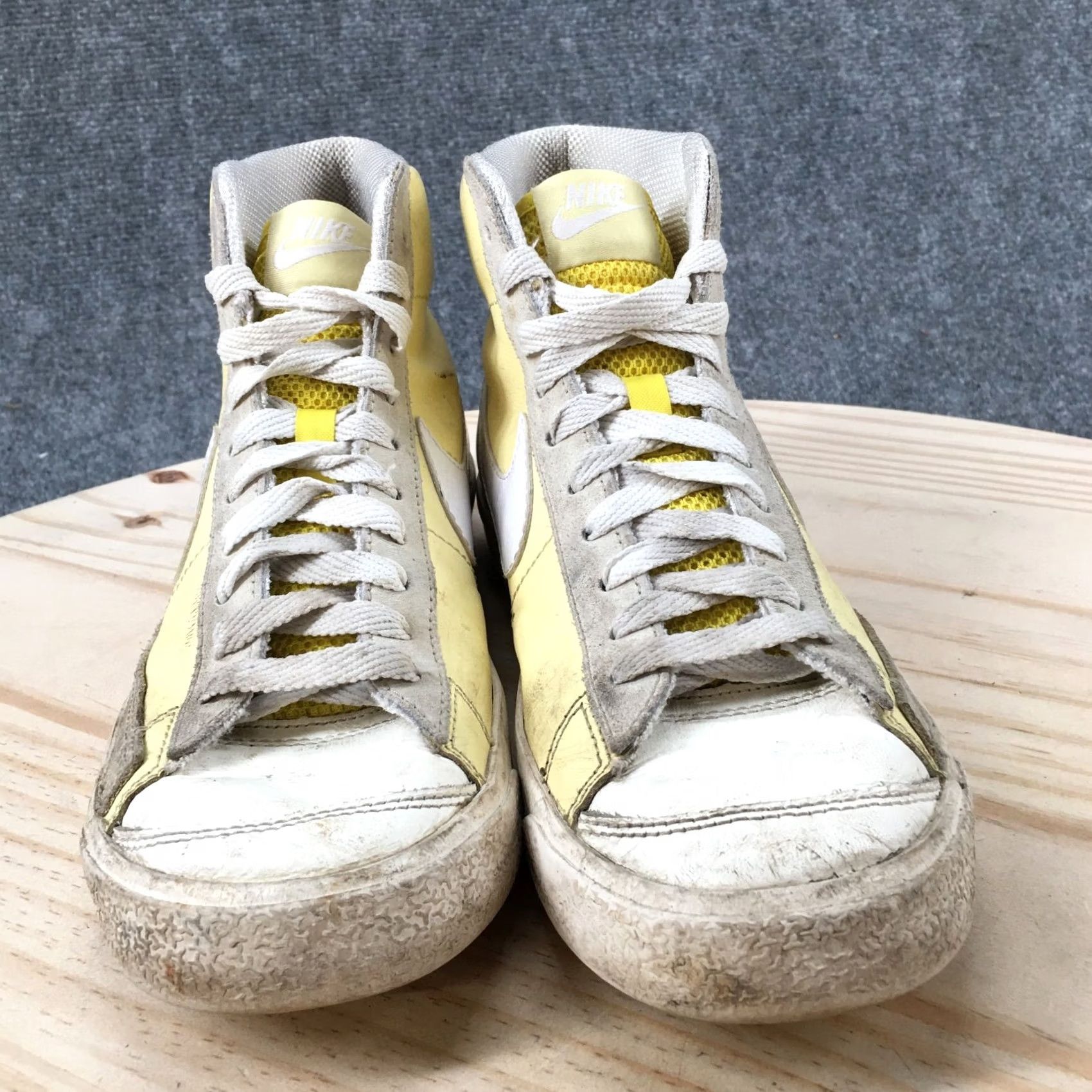 Nike Nike Sneaker Womens 8 Yellow Blazer Mid 77 Athletic Lace Up Casual Leather Size M / US 6-8 / IT 42-44 - 7 Thumbnail