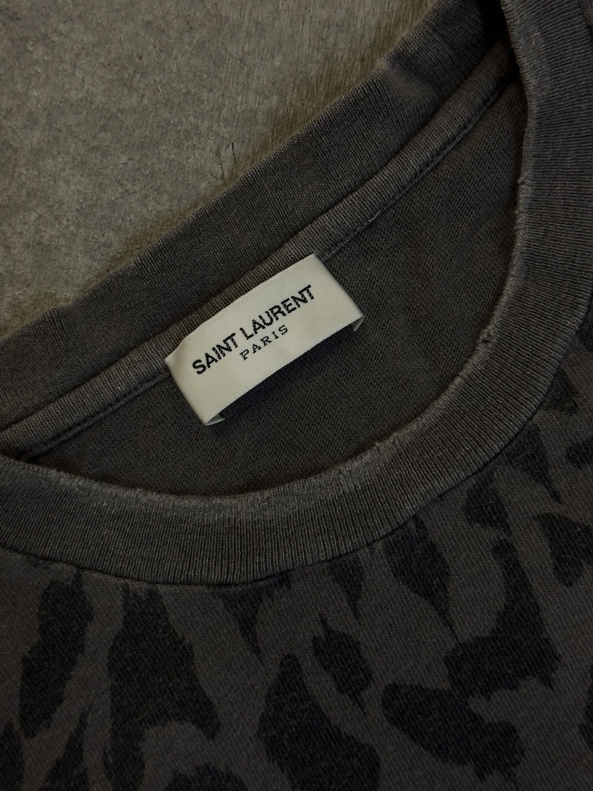 Saint Laurent Paris Saint Laurent YSL Leopard Print Graphic Tee AOP Size S / US 4 / IT 40 - 4 Thumbnail