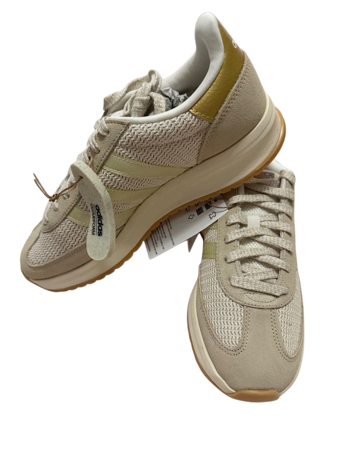 Adidas Adidas Run70s 2.0 cream gold Size US 8 (No box) Size US 8 / IT 38 - 2 Thumbnail