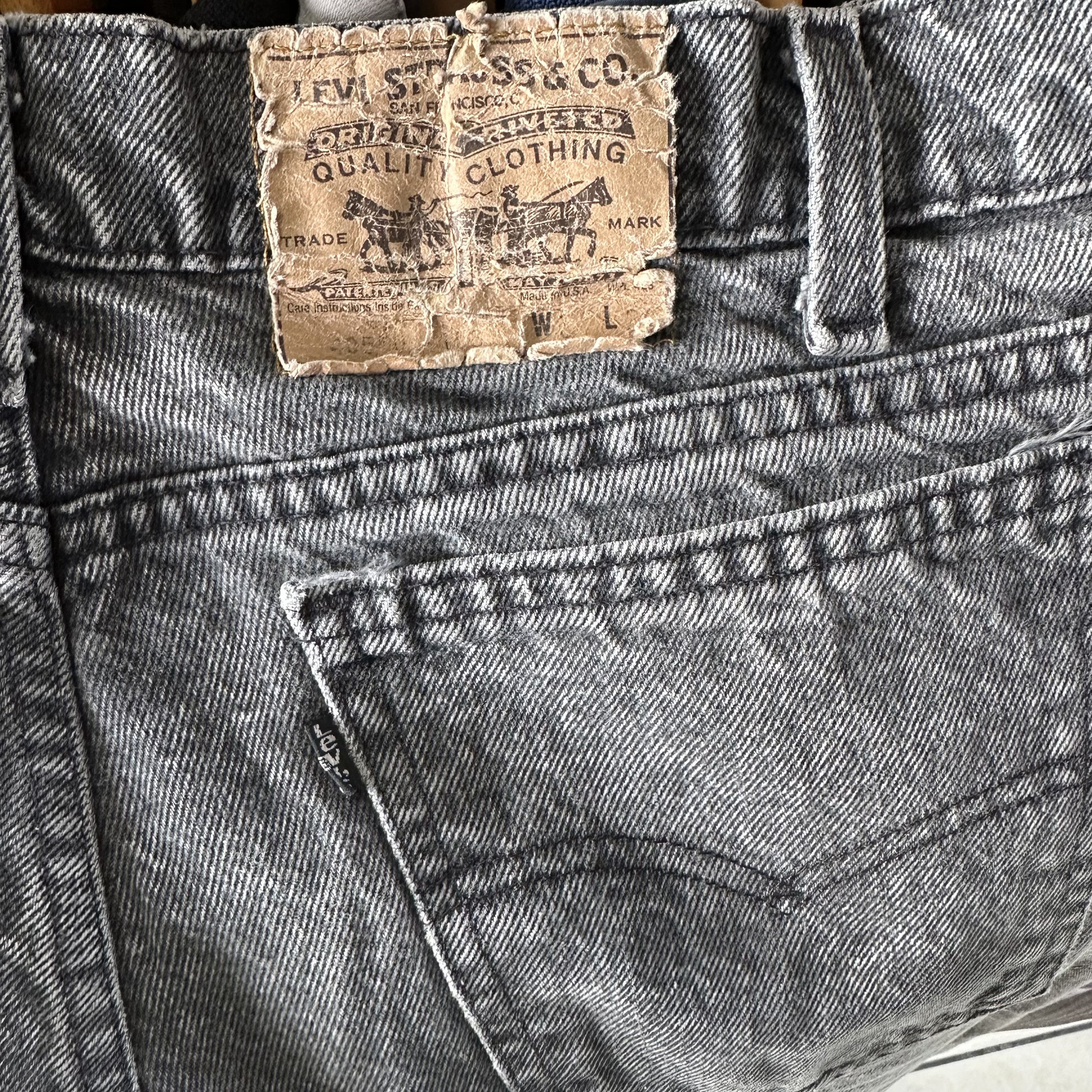 Levi's Vtg Levis Jeans Mens 34x34 Gray Black Tab 40550 4157 USA Size US 34 / EU 50 - 5 Thumbnail