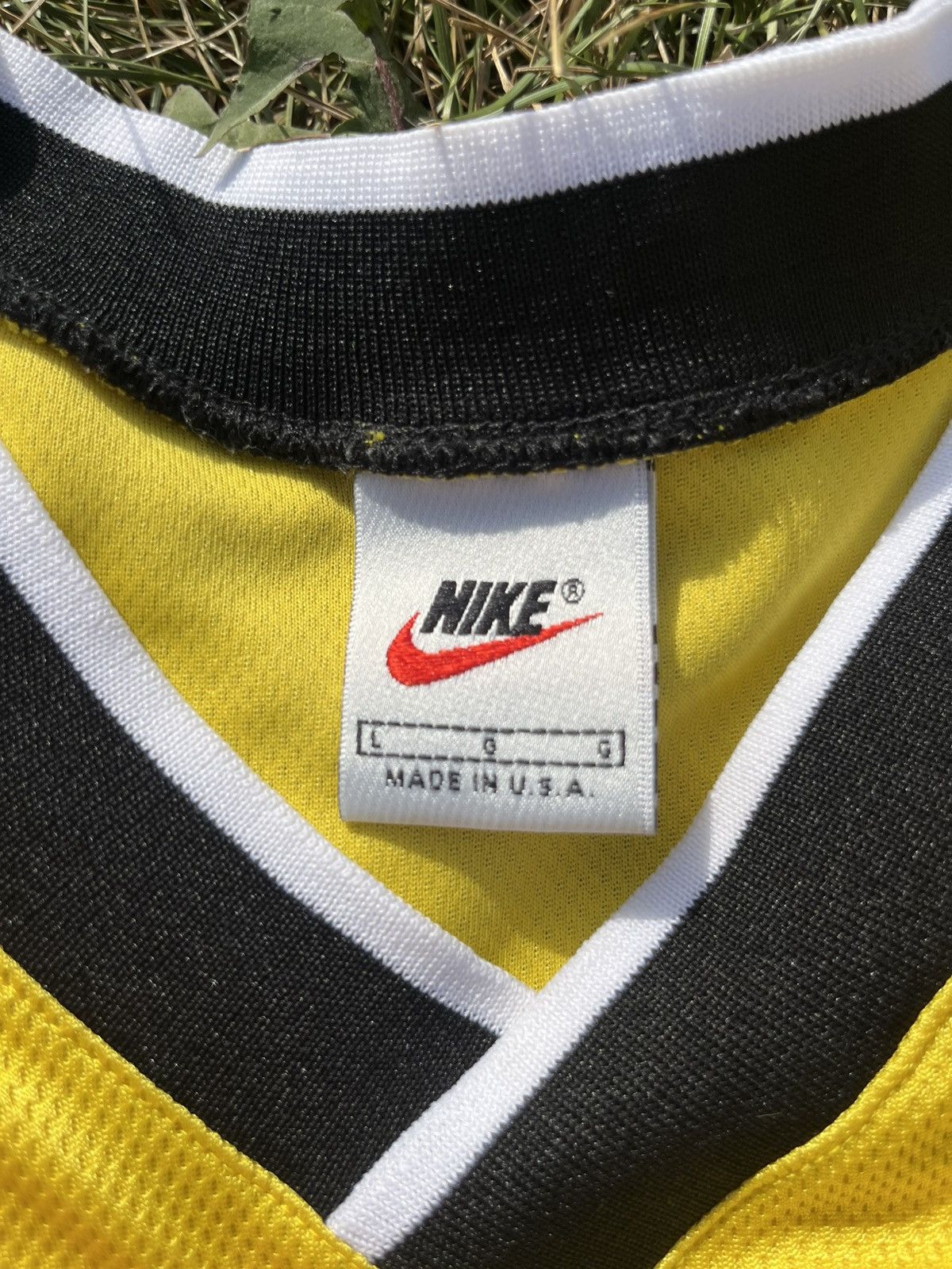 Nike Vintage Nike Soccer Jersey Size US L / EU 52-54 / 3 - 3 Thumbnail
