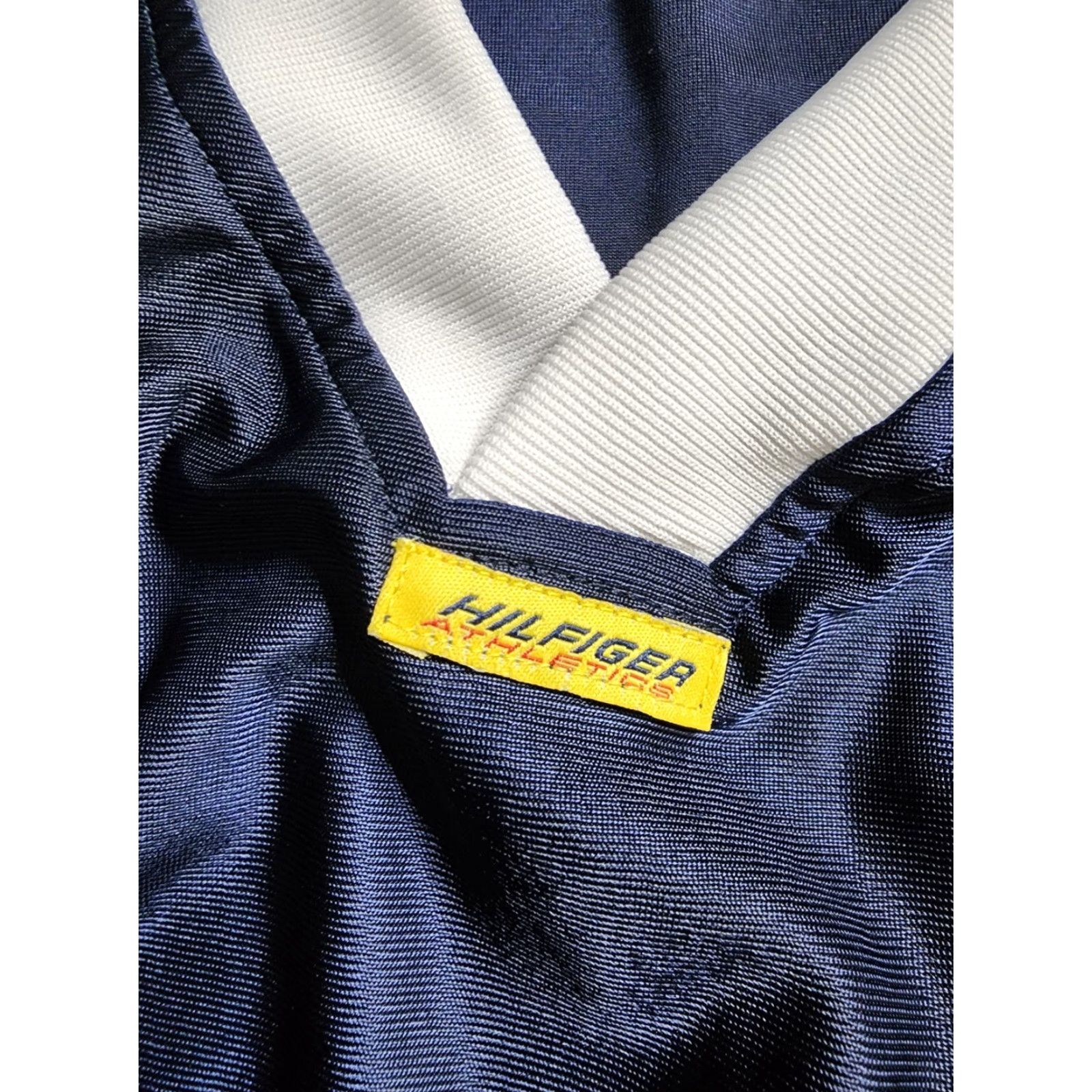 Tommy Hilfiger VINTAGE Tommy Hilfiger Cycling T-Shirt Mens M Long Sleeve Racing 90s Blue Logo SIze M Regular Size US M / EU 48-50 / 2 - 2 Thumbnail