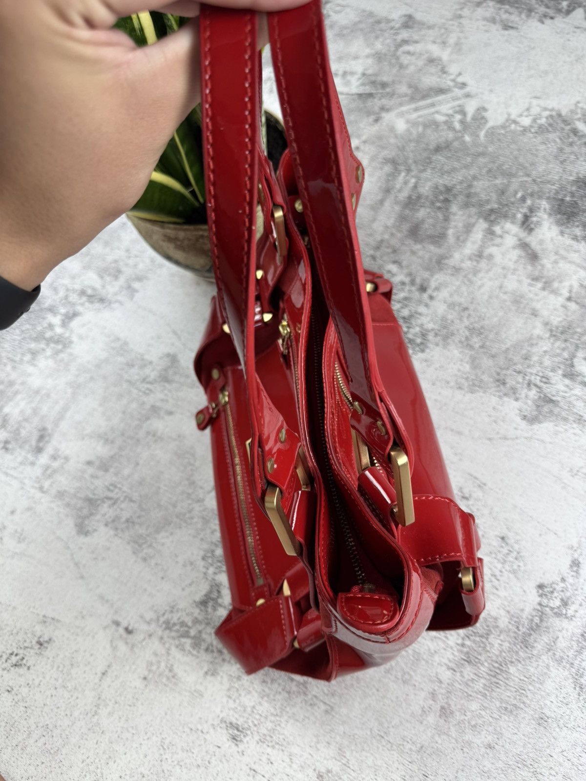 Jimmy Choo Jimmy Choo Maddy Cobalt Red 2003 Luxury Crossbody Italian Leather Bucket Bag Size ONE SIZE - 9 Thumbnail