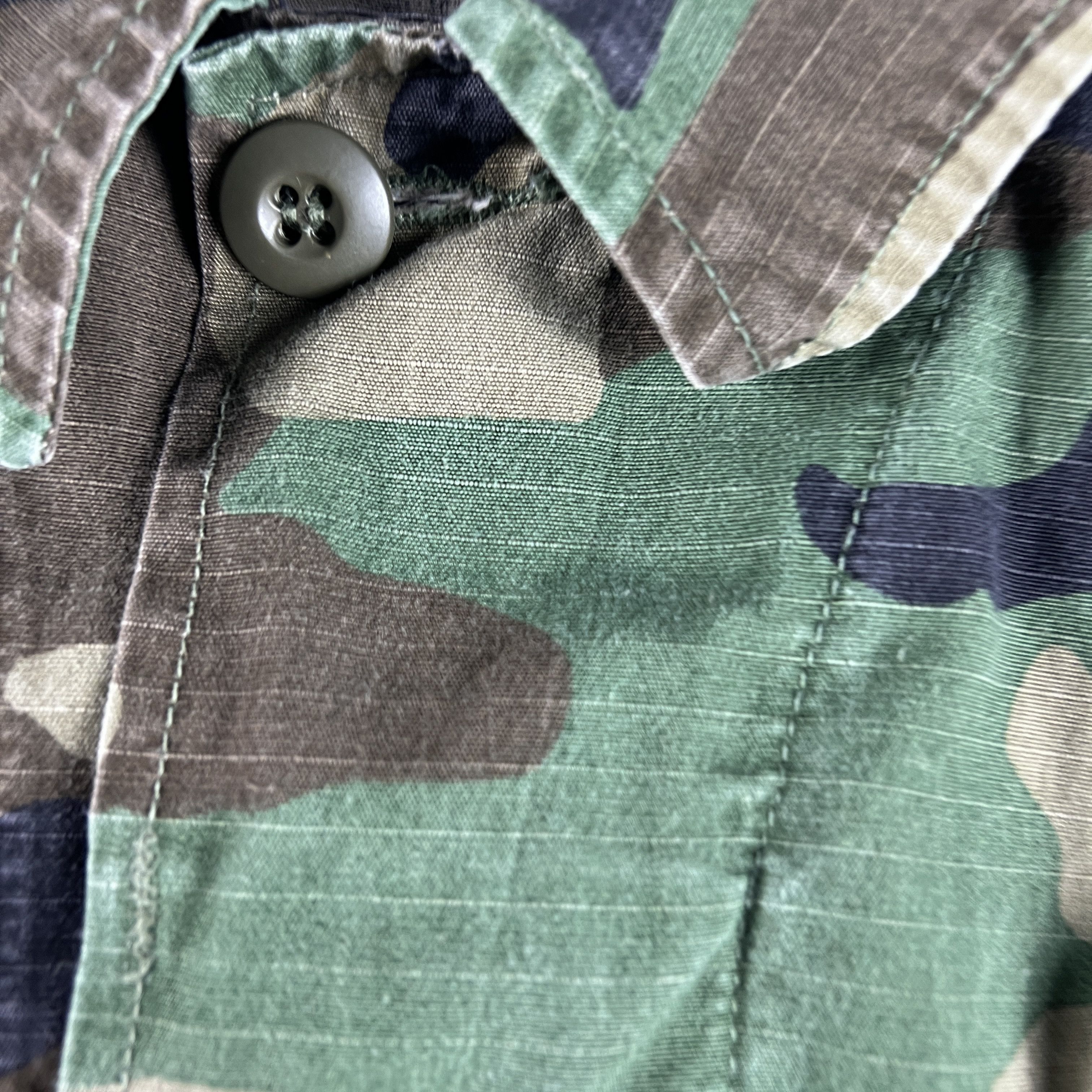 Other USA Army Combat Coat Button Up Shirt Woodland Camo USA Size US S / EU 44-46 / 1 - 5 Thumbnail