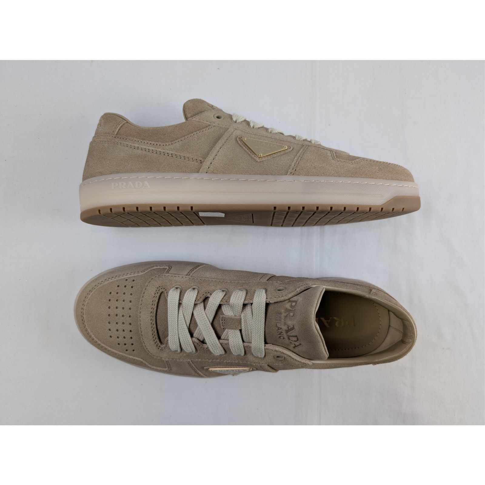Prada o1rshd1 Downtown Delavé Suede Trainers Sneakers in ecru Size US 10 / EU 43 - 1 Thumbnail