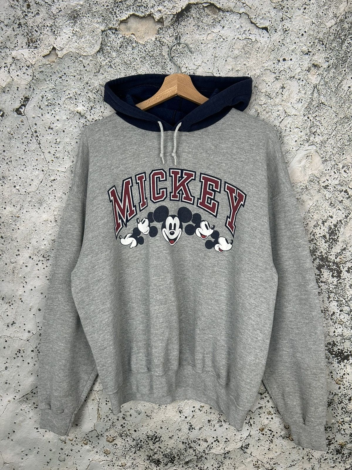 Disney Vintage Disney Mickey Mouse Archive 90s Boxy Hoodie Size US L / EU 52-54 / 3 - 1 Thumbnail