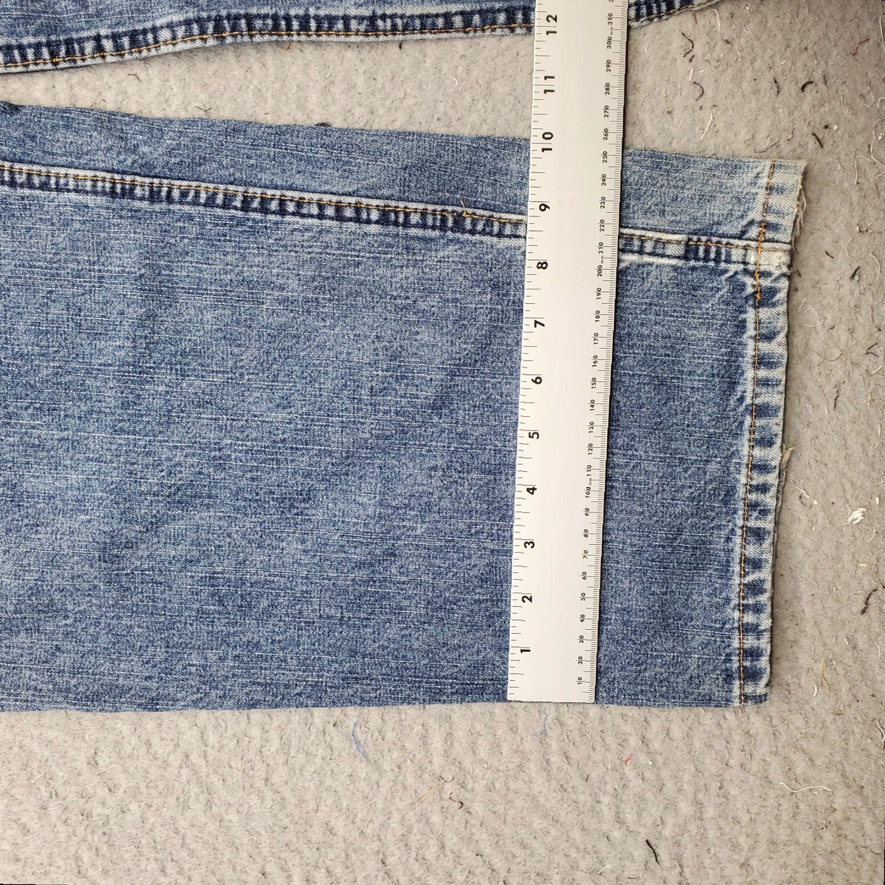 Old Navy Old Navy Mens Jeans 31 Regular Blue Denim High Rise Wide Leg 5-Pocket Streetwear Size US 31 - 5 Thumbnail