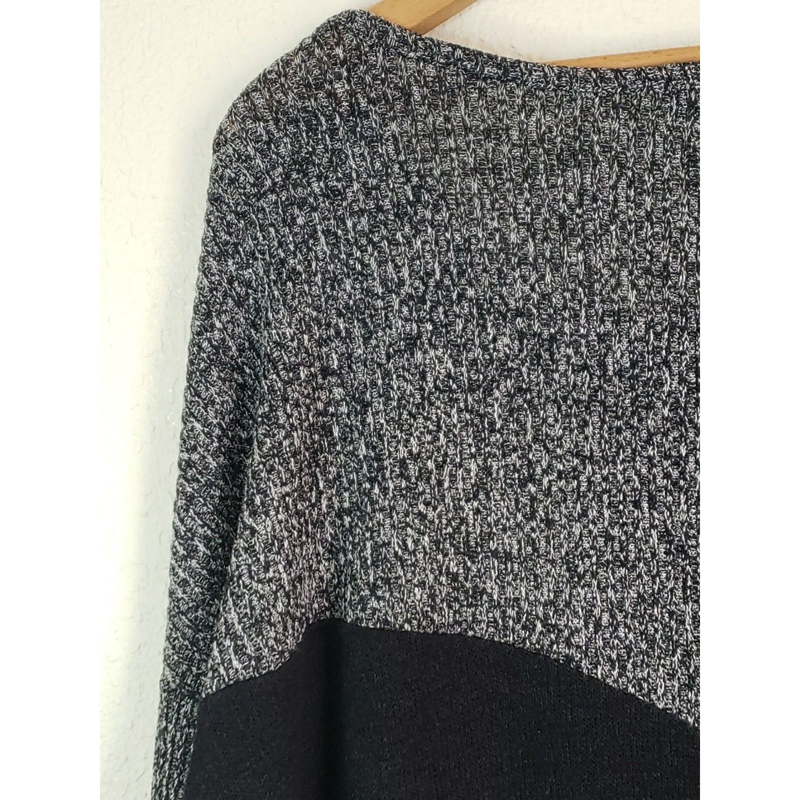 Other Moa Moa Sweater Color Block Long Sleeve Top Size 2X Pullover Size XXL / US 16-18 / IT 52-54 - 14 Thumbnail