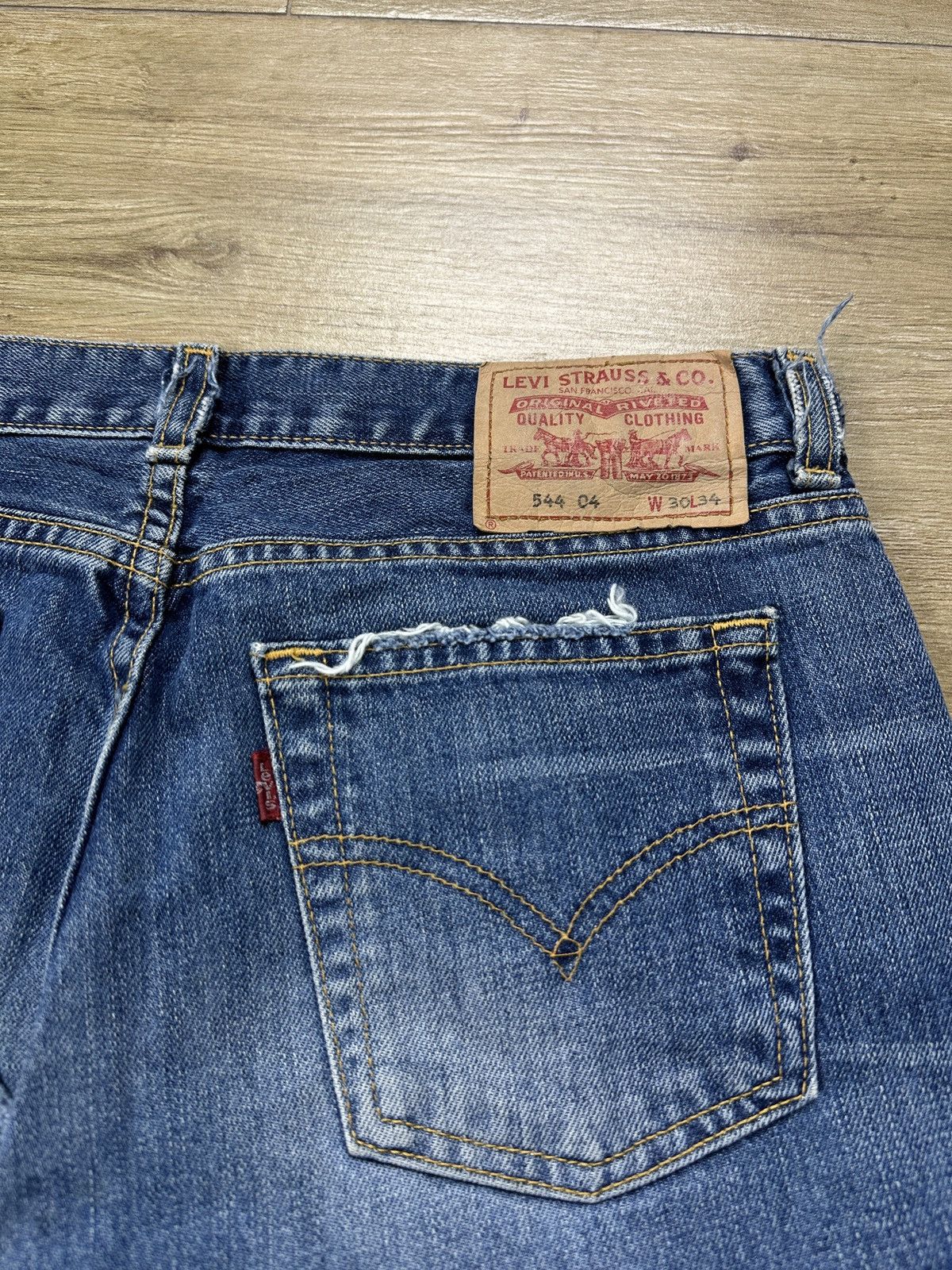 Levi's × Vintage Vintage Y2K Custom Levi’s Patchwork Flared Bootcut Jeans Size 30" / US 8 / IT 44 - 21 Thumbnail