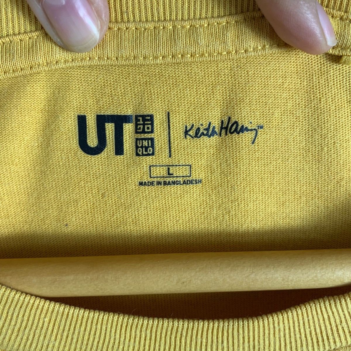 Uniqlo KEITH HARING x UNIQLO Radiant Baby Yellow Tee Shirt Top Pop Size L / US 10 / IT 46 - 8 Thumbnail