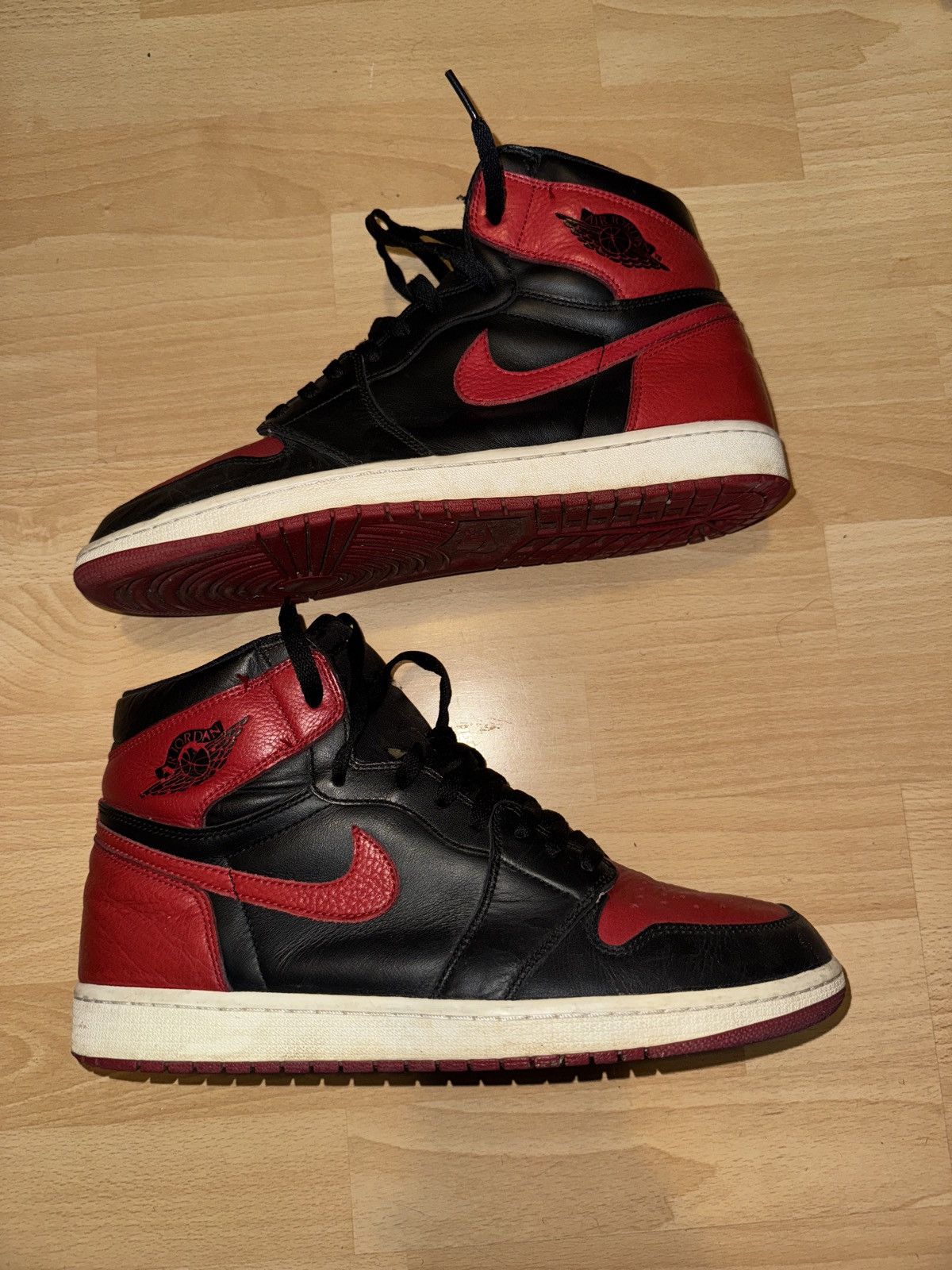 Jordan Brand × Nike Nike Air Jordan 1 Retro High OG Bred Size US 12.5 / EU 45-46 - 2 Thumbnail