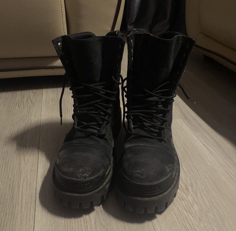 Balenciaga Balenciaga Strike Boots Size US 8.5 / EU 41-42 - 1 Thumbnail