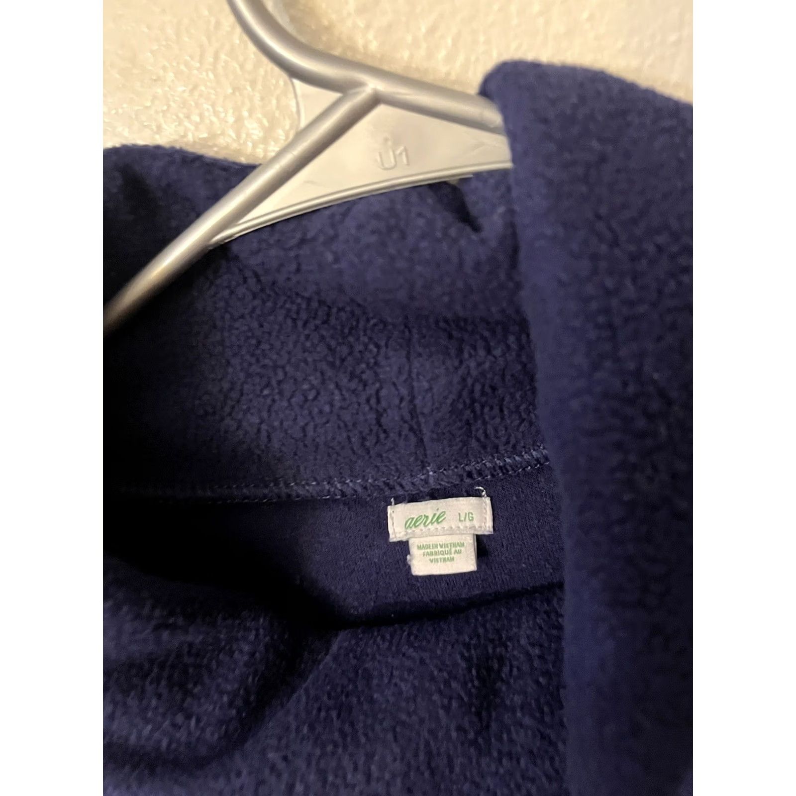 Vintage Aerie Sweatshirt Large Blue Cowl Neck Navy Soft Pullover Fleece Size Size L / US 10 / IT 46 - 2 Thumbnail