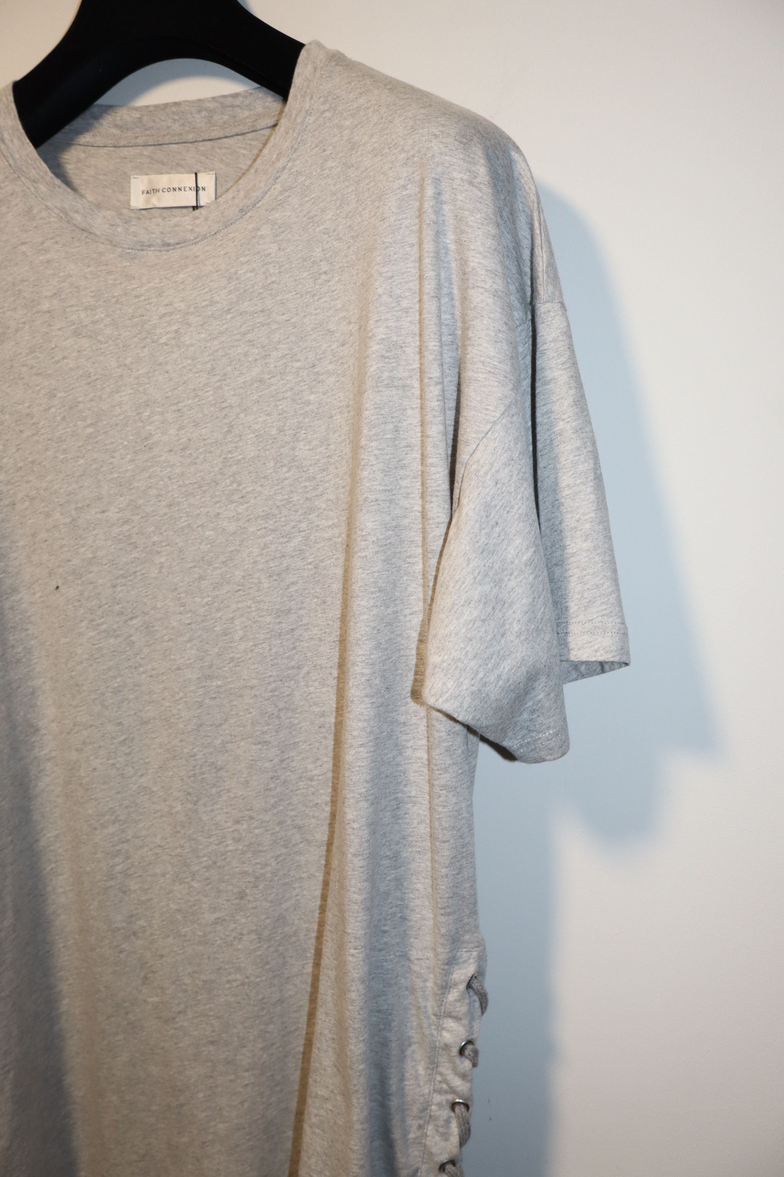 Faith Connexion Classic laced t-shirt Size US M / EU 48-50 / 2 - 6 Thumbnail