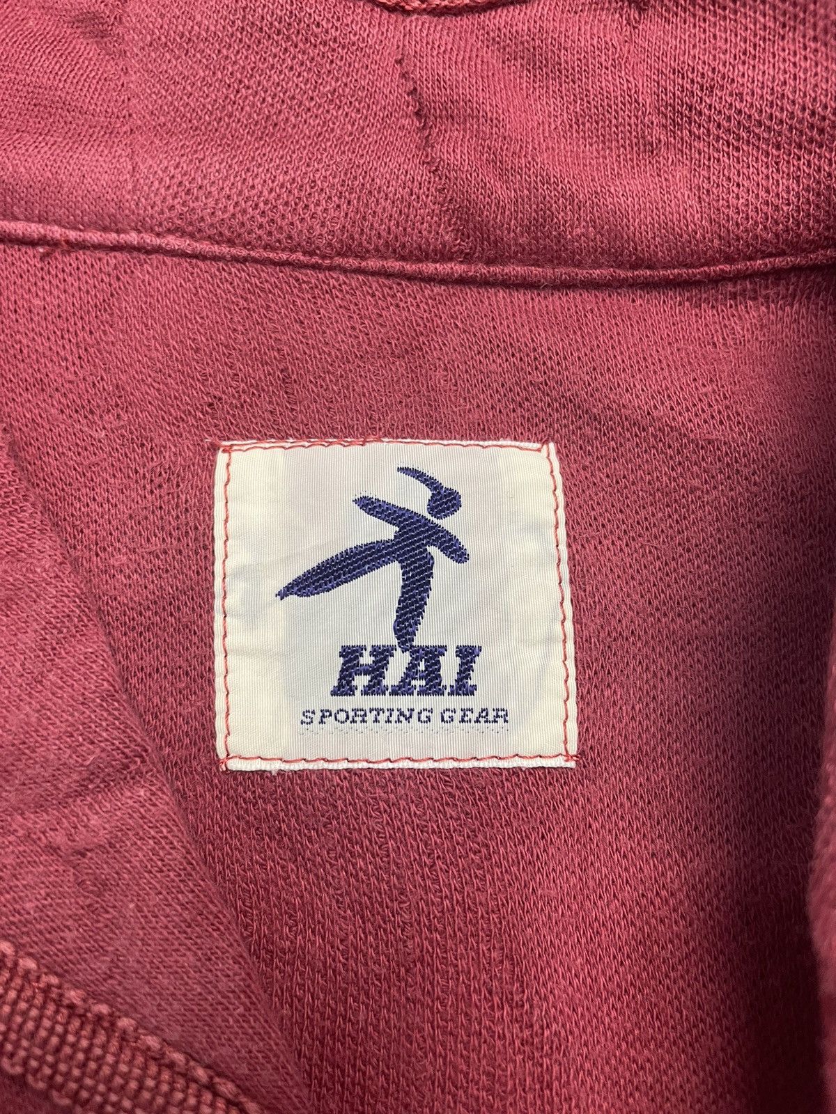 Hai Sporting Gear × Issey Miyake × Japanese Brand Vintage Hai Sporting Gear Burgundy Cardigan Size US M / EU 48-50 / 2 - 5 Thumbnail