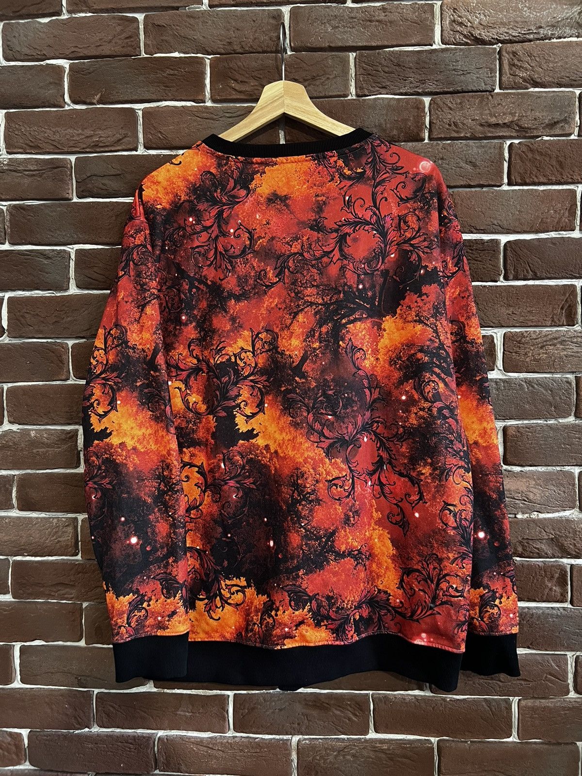 Versace Versace Jeans Couture Abstract All Print Logo Sweatshirt XL Size US XL / EU 56 / 4 - 2 Thumbnail
