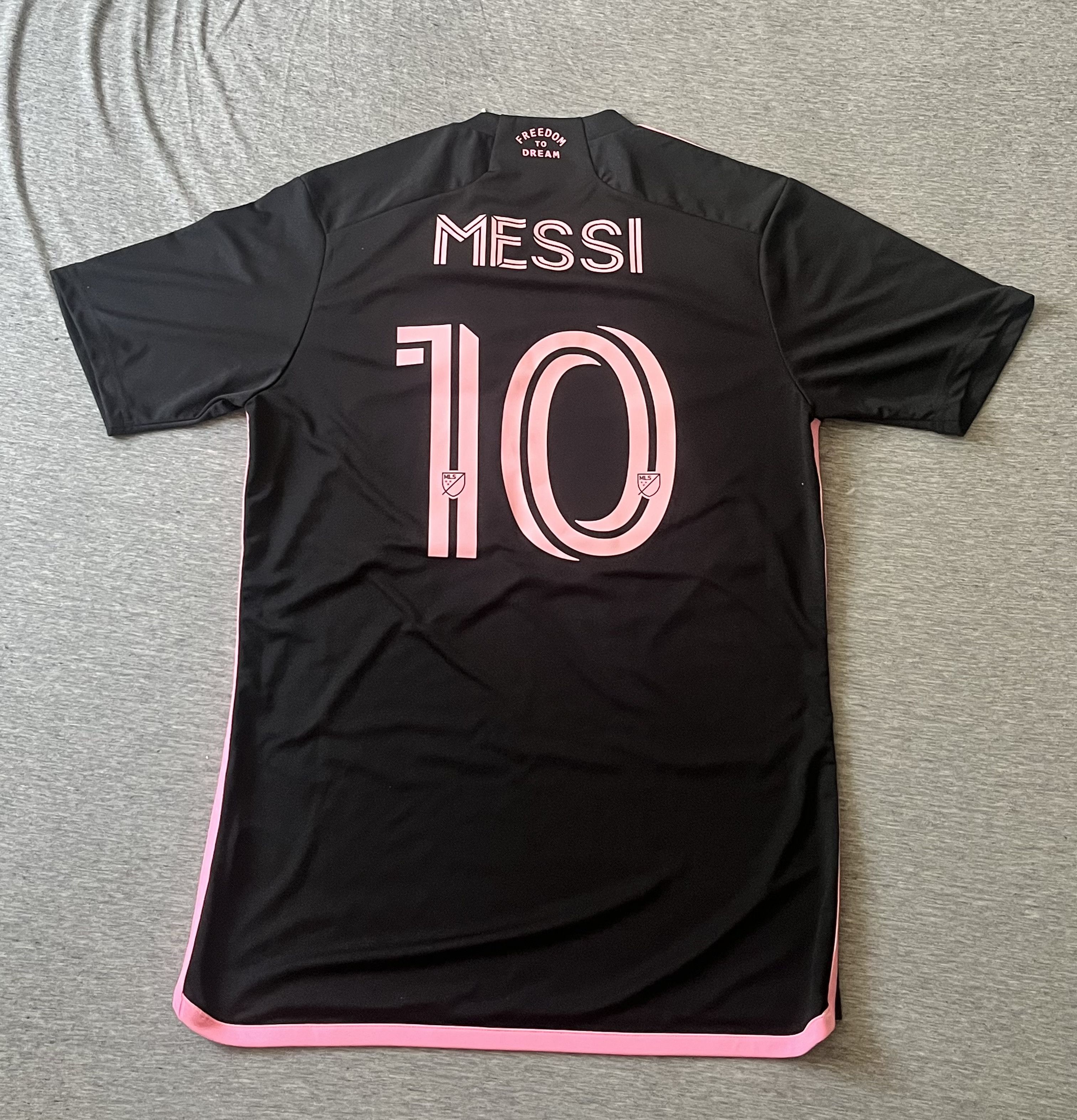 Adidas AdAdult Inter Miami CF 2024 Lionel Messi #10 Jersey Size US M / EU 48-50 / 2 - 1 Thumbnail