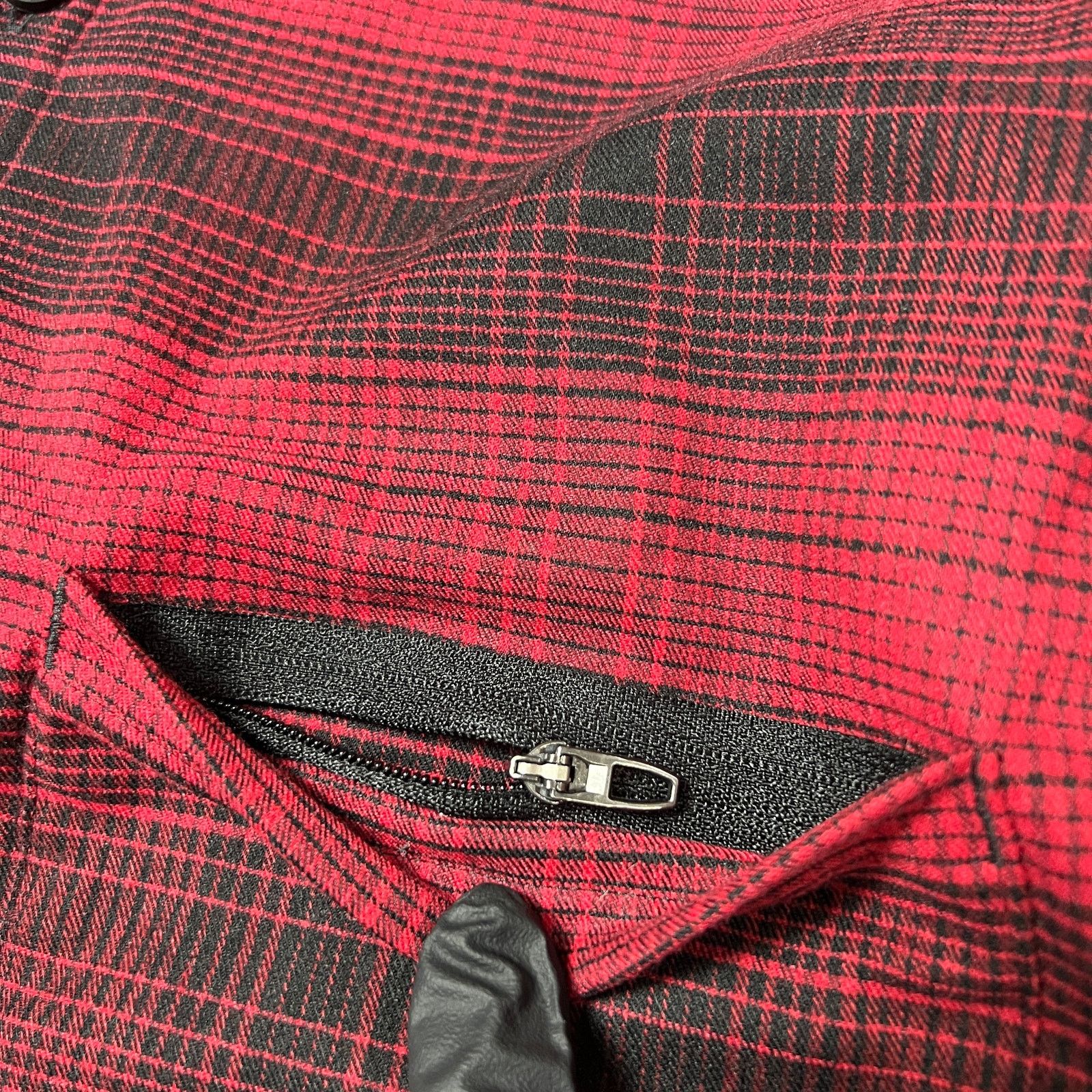 Lululemon Lululemon Masons Peak Flannel Shirt Mens XL NWOT Size US XL / EU 56 / 4 - 3 Thumbnail