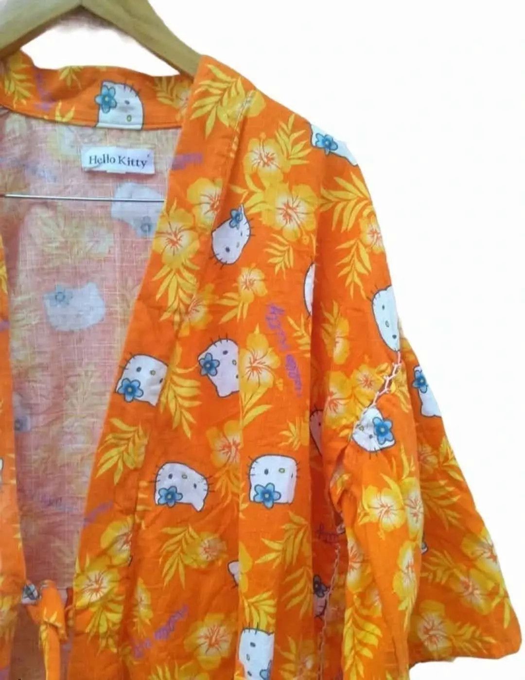 Anime ❤FINAL DROP❤HELLO KITTY UNISEX SHORT KIMONO CARDIGAN STYLE Size L / US 10 / IT 46 - 6 Thumbnail