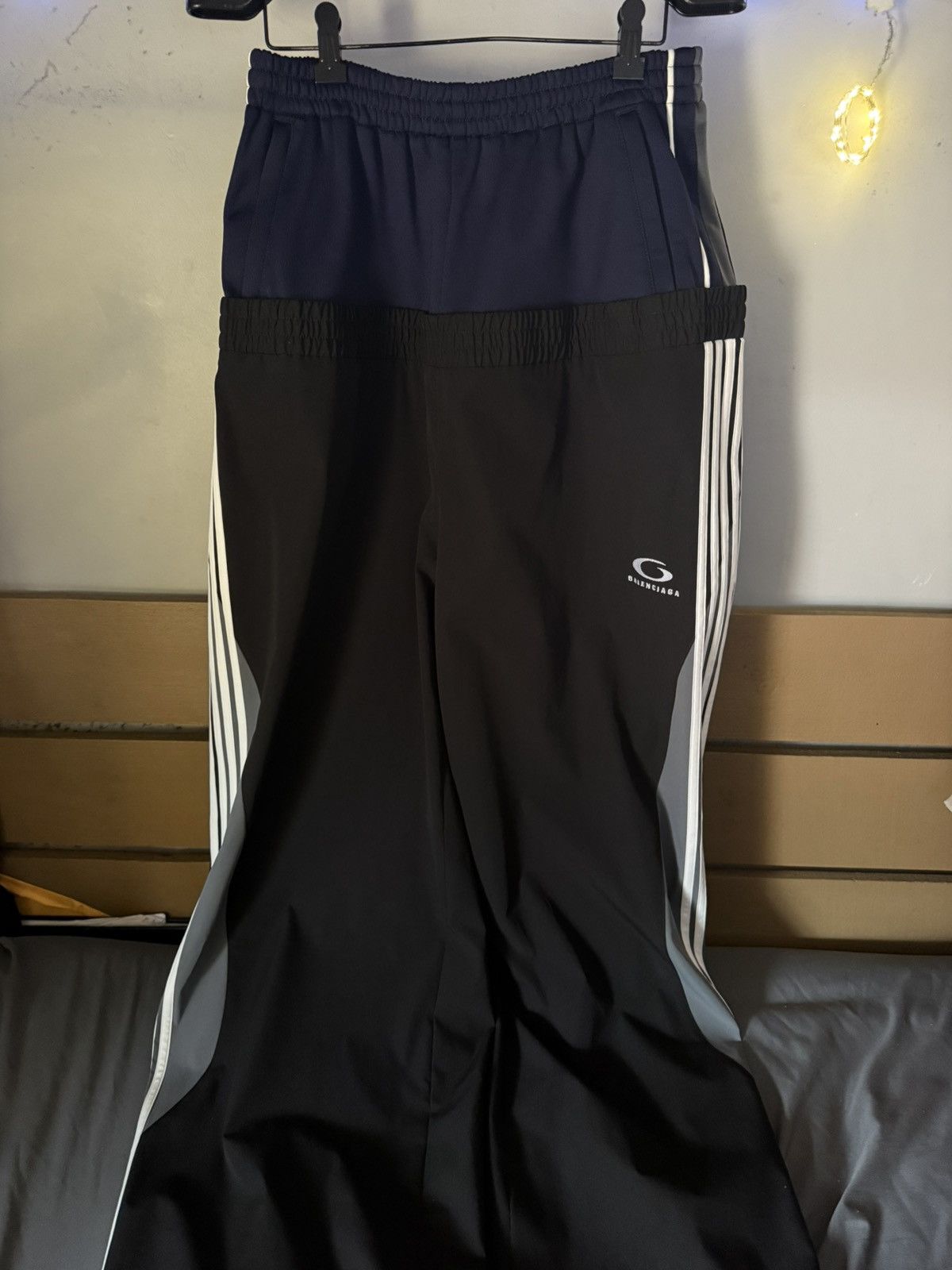 Balenciaga Balenciaga Double waisted track pants size M Size US 32 / EU 48 - 10 Thumbnail