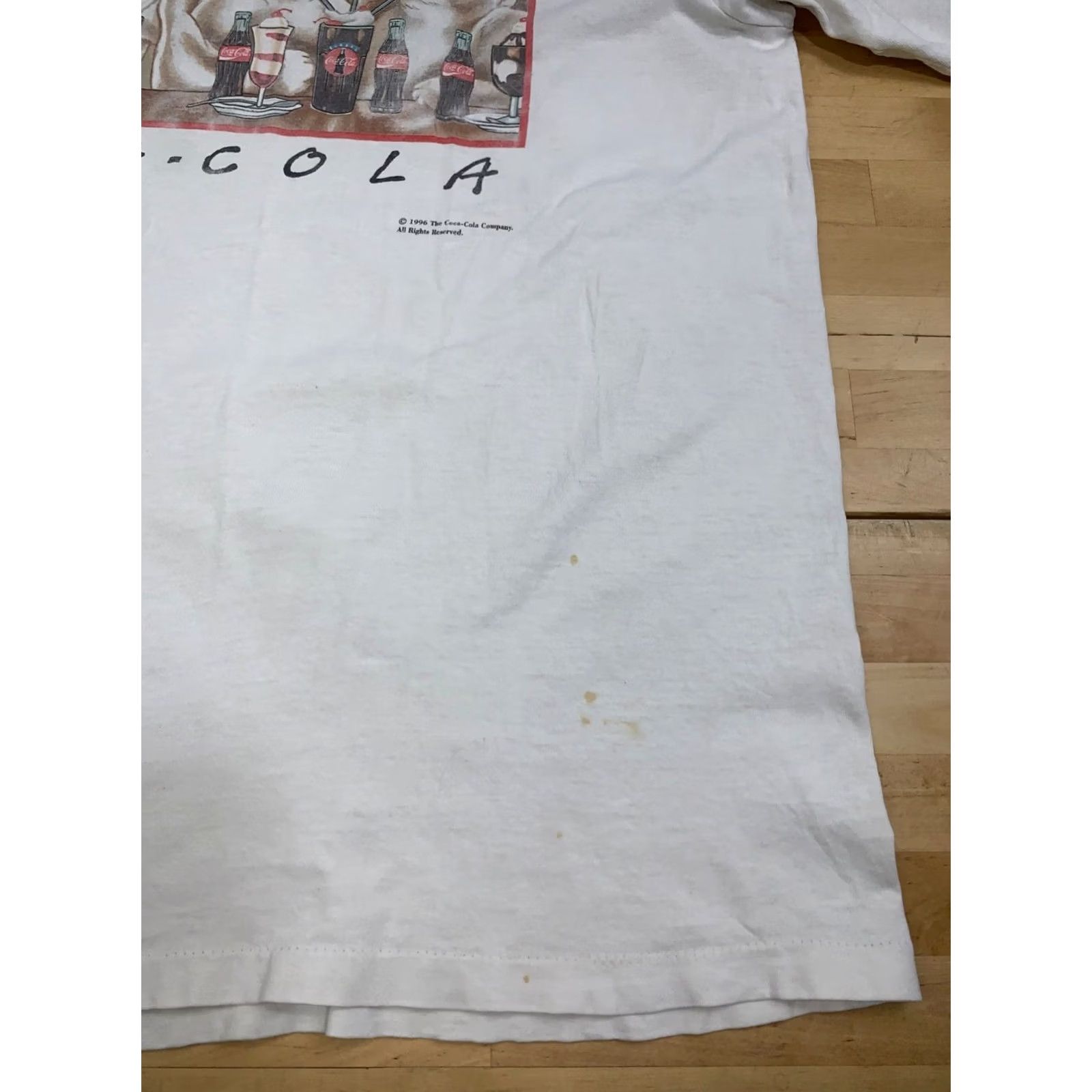 Vintage VINTAGE Coca-Cola Shirt Men XL White 90s USA Polar Bears Logo Graphic Print Short Sleeve Crew Neck T-Shirt ML Mens 1990s Size US XL / EU 56 / 4 - 7 Thumbnail