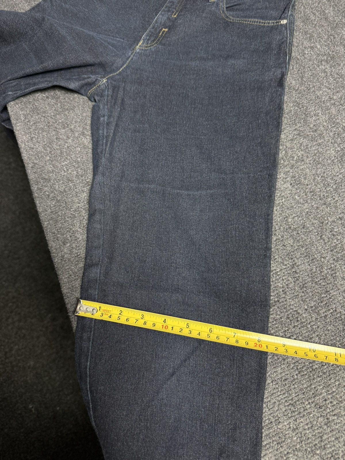 Giorgio Armani 00s Luxury Retro Armani Jeans J05 Dark Indigo Denim Jeans Size US 30 / EU 46 - 22 Thumbnail