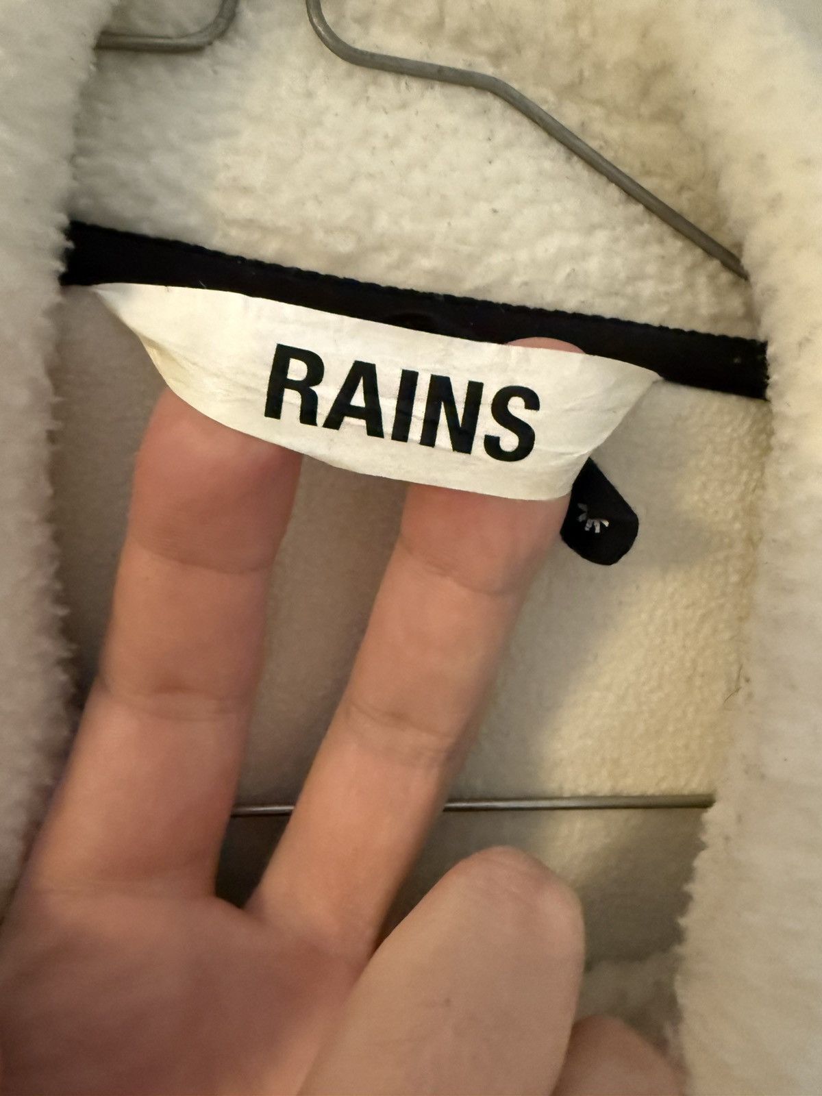 Rains White Polar Fleece Vest Size US XL / EU 56 / 4 - 2 Thumbnail