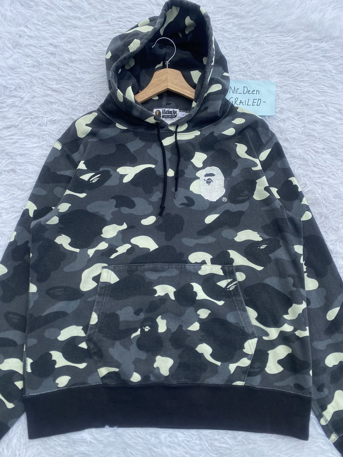 Bape Rare BAPE City Camo Glow In Dark Pullover Hoodie/Sweater Size US L / EU 52-54 / 3 - 6 Thumbnail