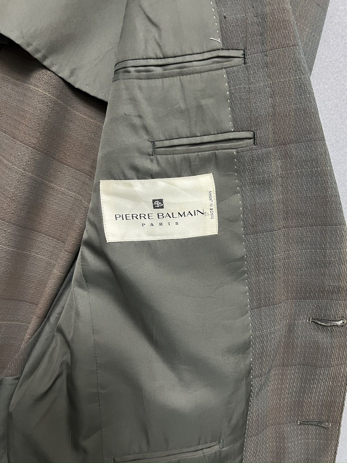 Pierre Balmain 410. PIERRE BALMAN paris Blazzer Size 34S - 7 Thumbnail