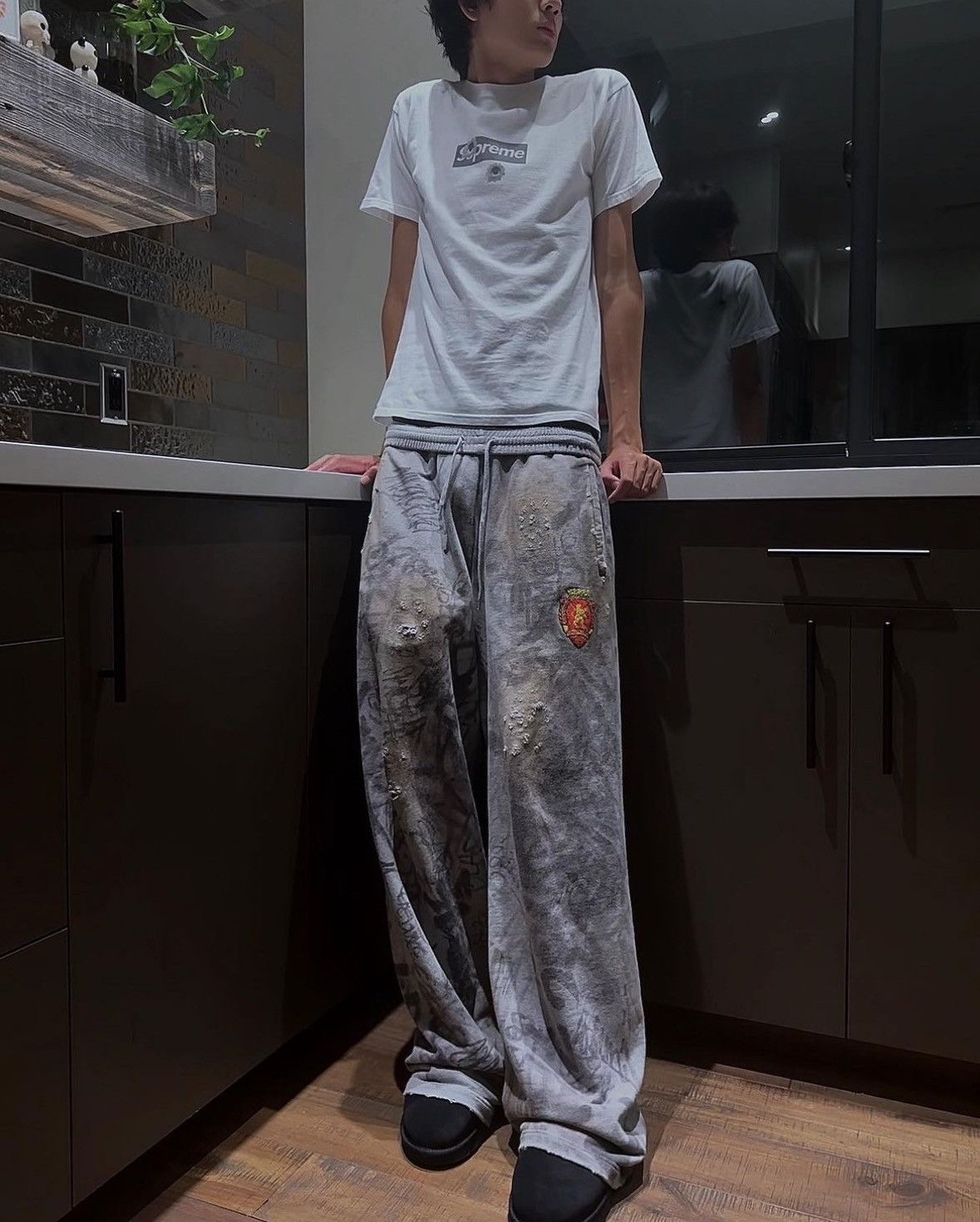 Balenciaga Balenciaga Graffiti Baggy Skater Sweatpants | Grailed