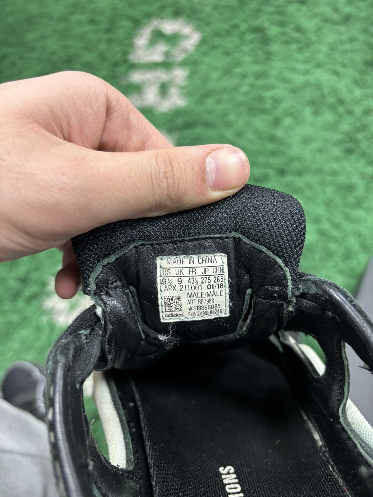 Adidas × Raf Simons Adidas RAF Simon Replicant Ozweego 9.5 Size US 9.5 / EU 42-43 - 4 Thumbnail