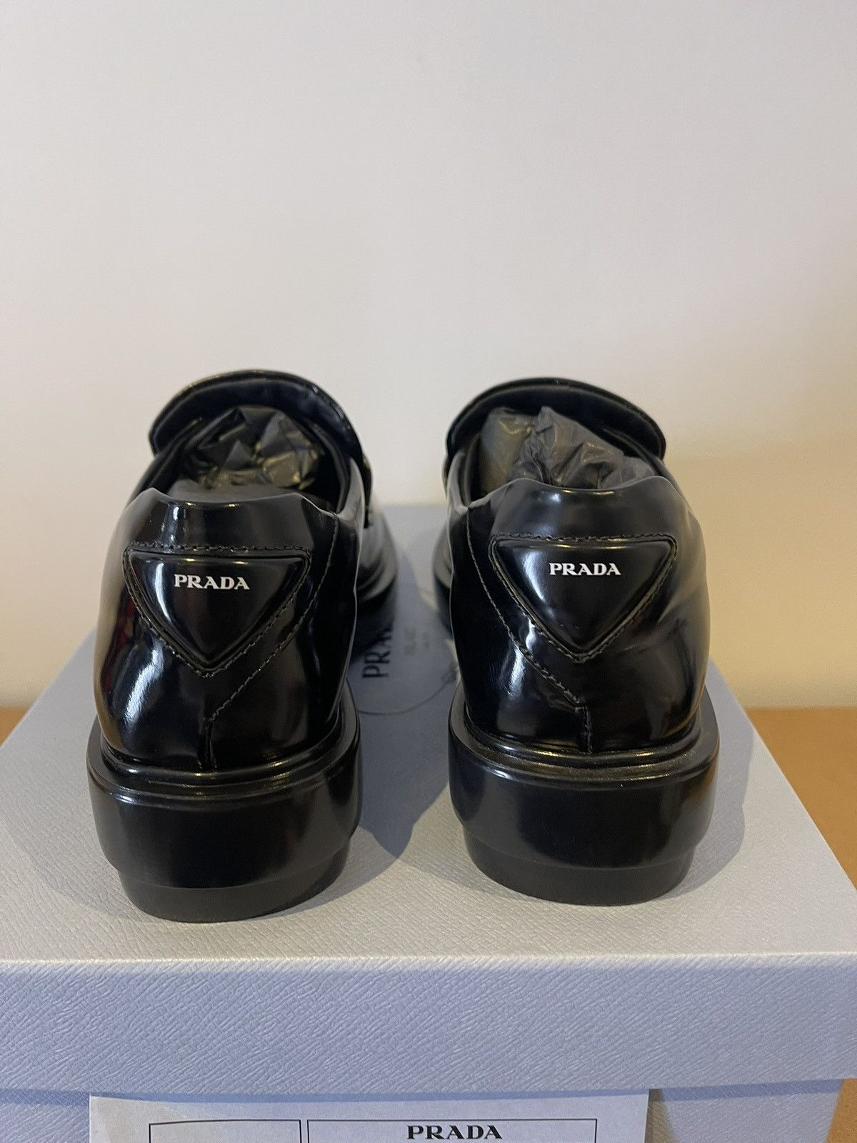 Prada Prada Triangle Patch Loafers size eu 39 Size US 9 / IT 39 - 4 Thumbnail