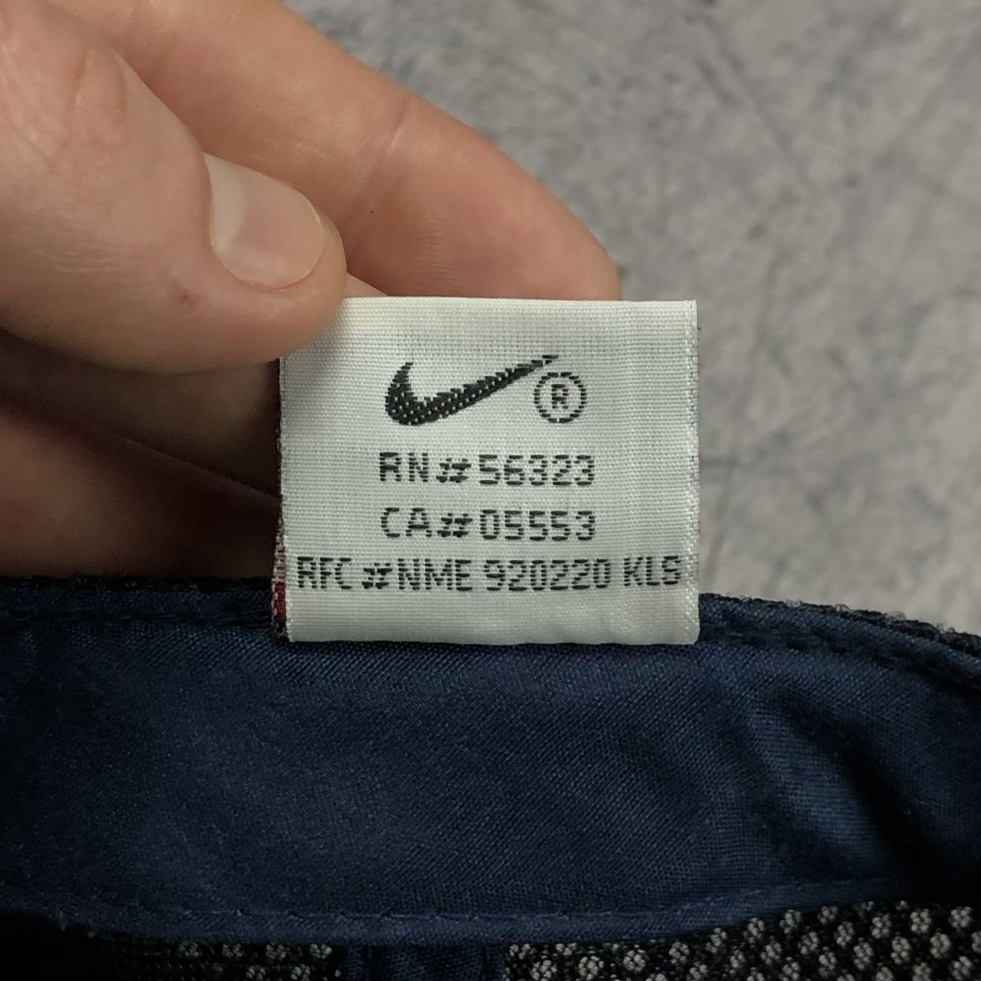 Nike 90s Vintage Nike Swoosh Mesh Cap Size ONE SIZE - 8 Thumbnail