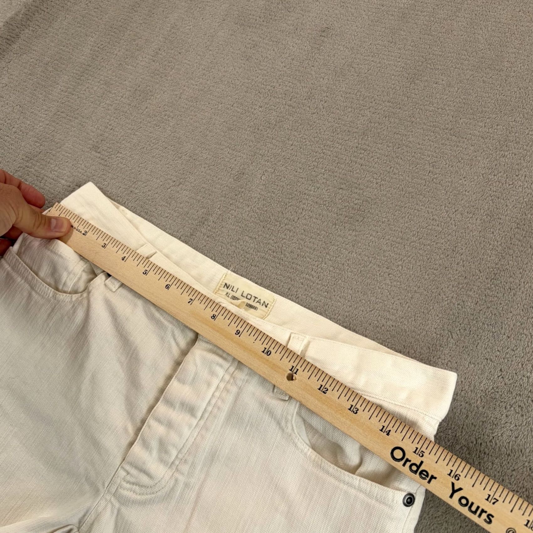 Nili Lotan Nili Lotan Straight Leg Raw Hem Jeans White Women 2 Stretch Made in USA 5-Pocket Inseam 25 in Size 26" / US 2 / IT 38 - 5 Thumbnail