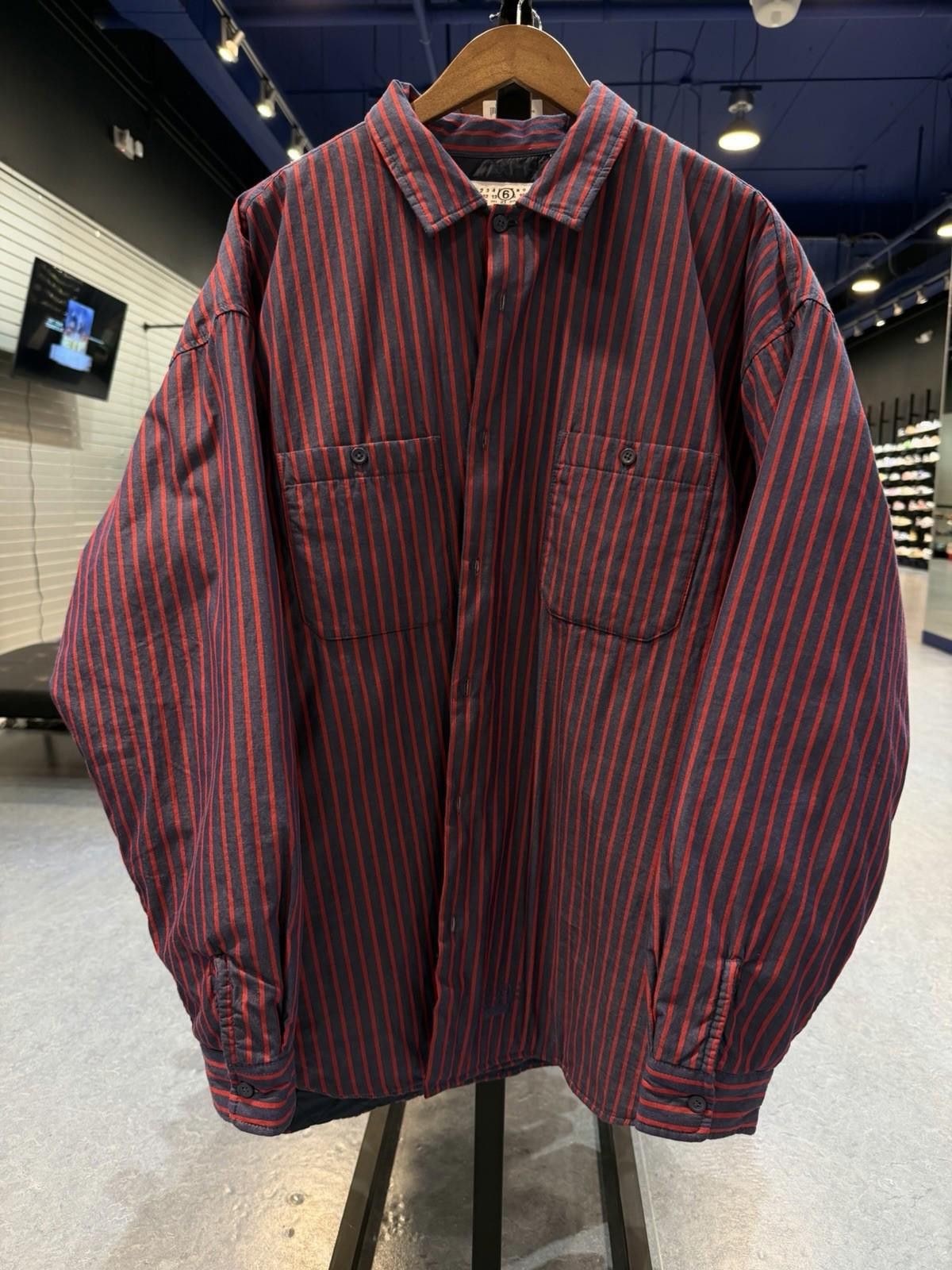 Supreme Supreme MM6 Maison Margiela Padded Shirt Stripe Size XL Size US XL / EU 56 / 4 - 3 Thumbnail