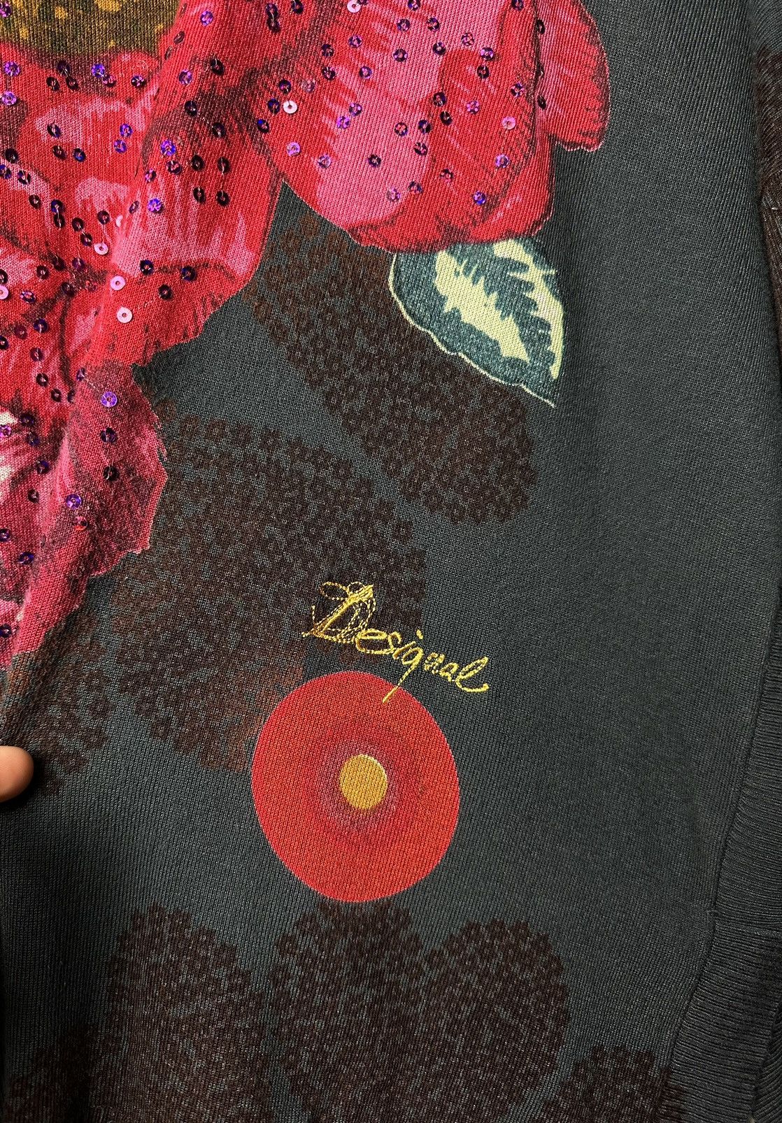 Desigual Desigual Floral Print Cowl Neck Fringe Trim Sweater Size M Size M / US 6-8 / IT 42-44 - 2 Thumbnail