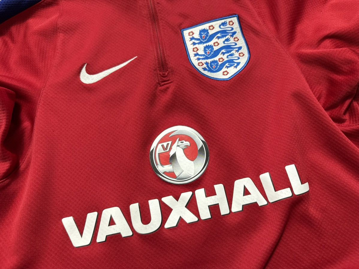 Nike Nike England National Team Soccer Sweatshirt Training Y2K Size US S / EU 44-46 / 1 - 7 Thumbnail