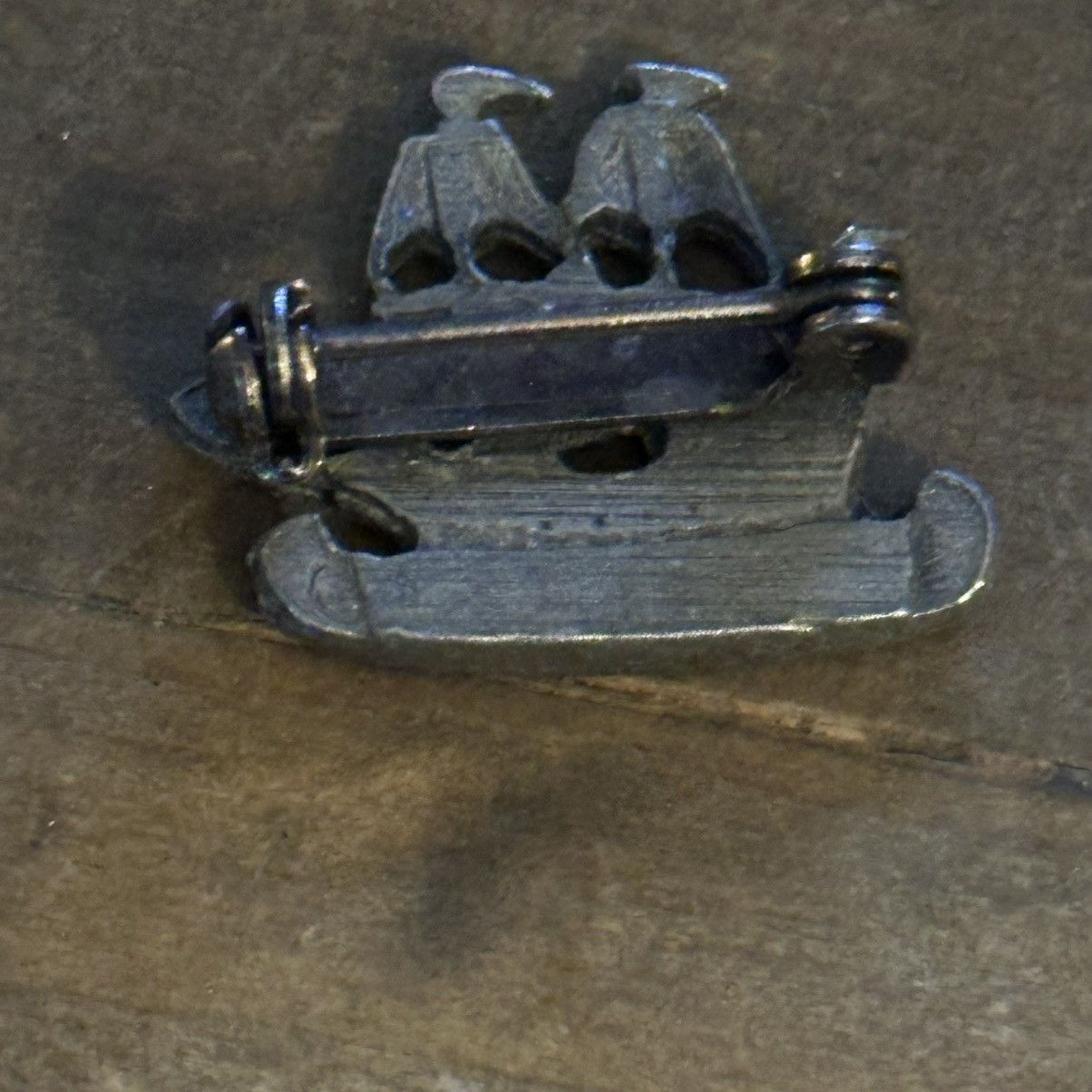 Vintage Vintage pewter mayflower brooch Size ONE SIZE - 2 Thumbnail